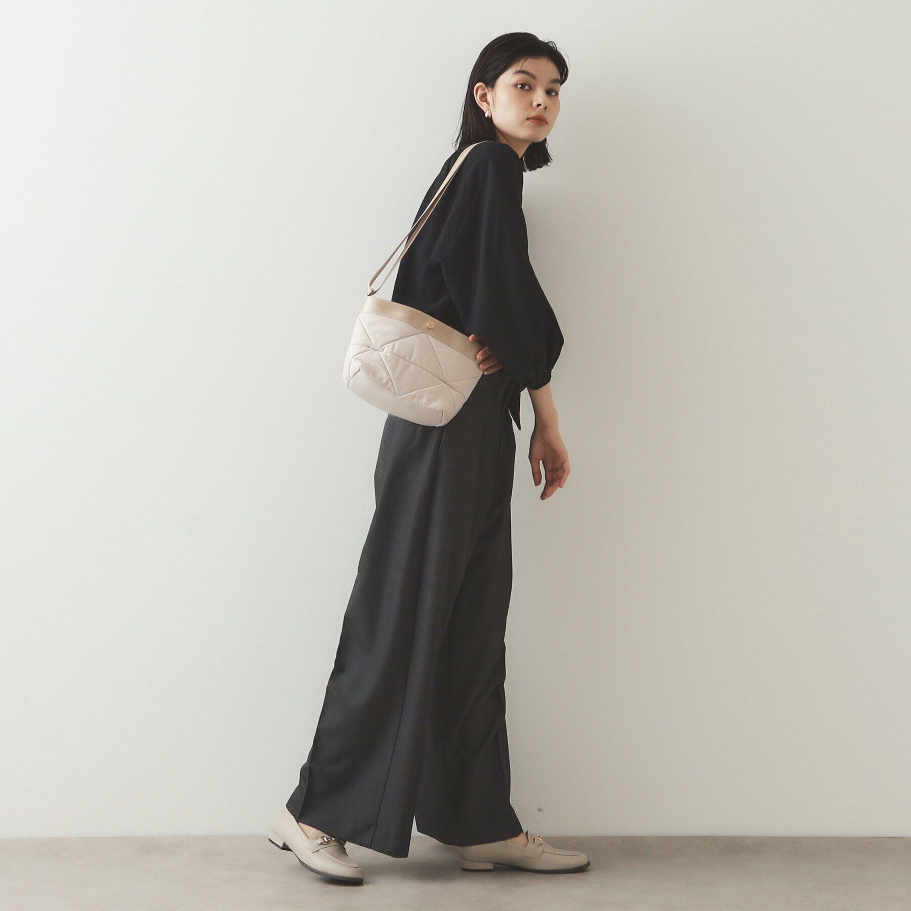 OPAQUE.CLIP「【軽量】トライアングルミニショルダーバッグ」|ショルダー・メッセンジャー|