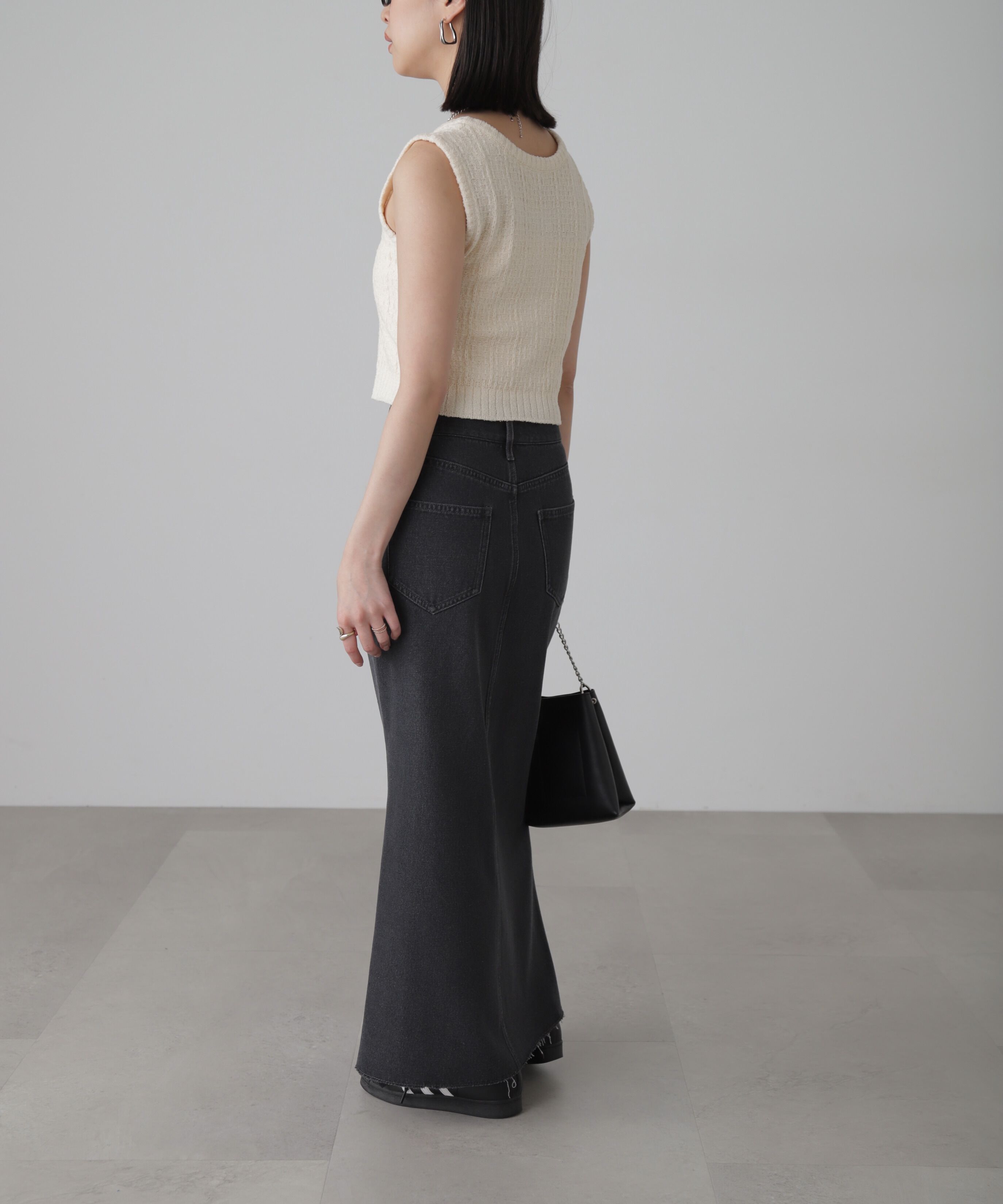  「フロントスリットナローデニムスカート」|スカート|