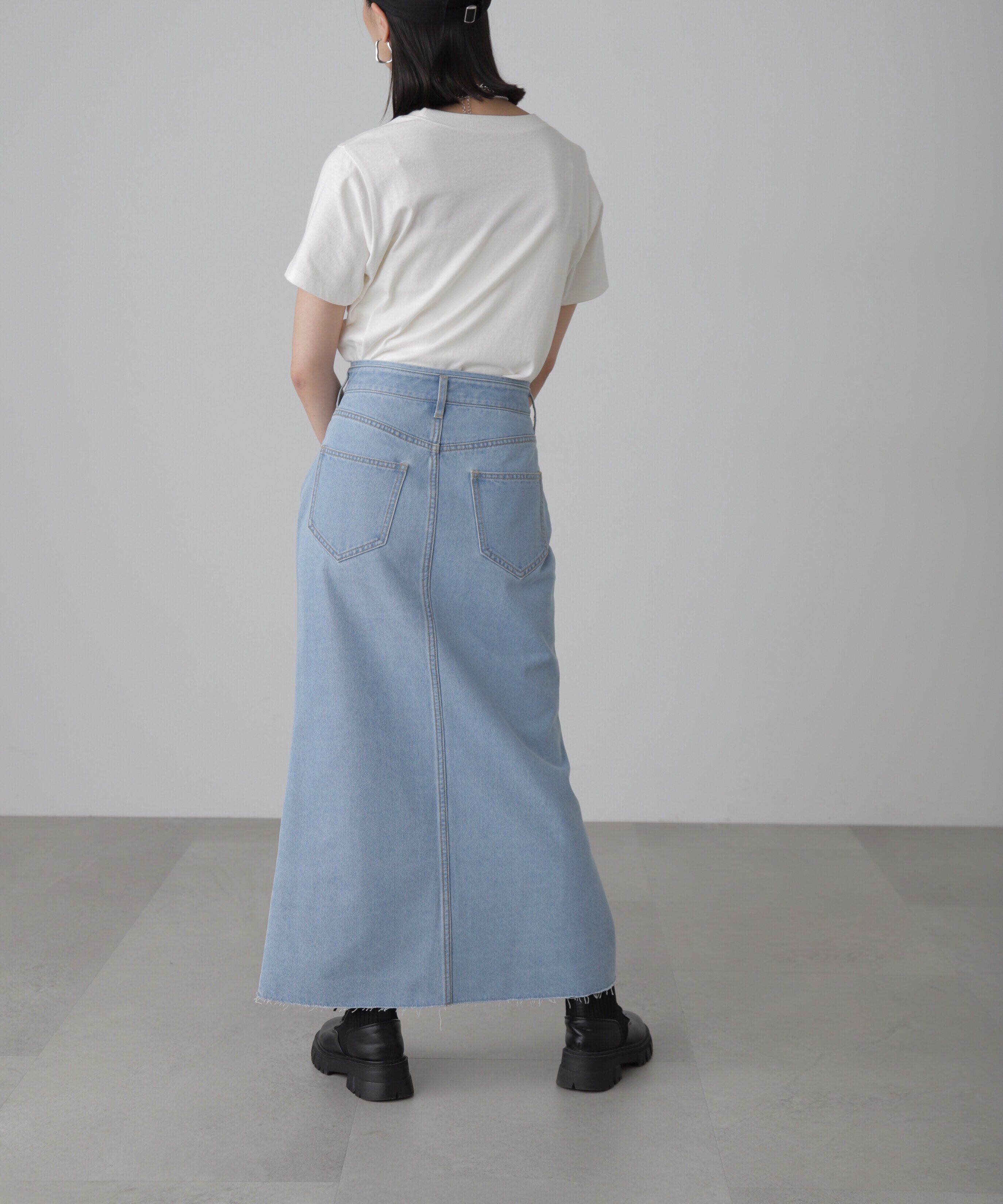  「フロントスリットナローデニムスカート」|スカート|