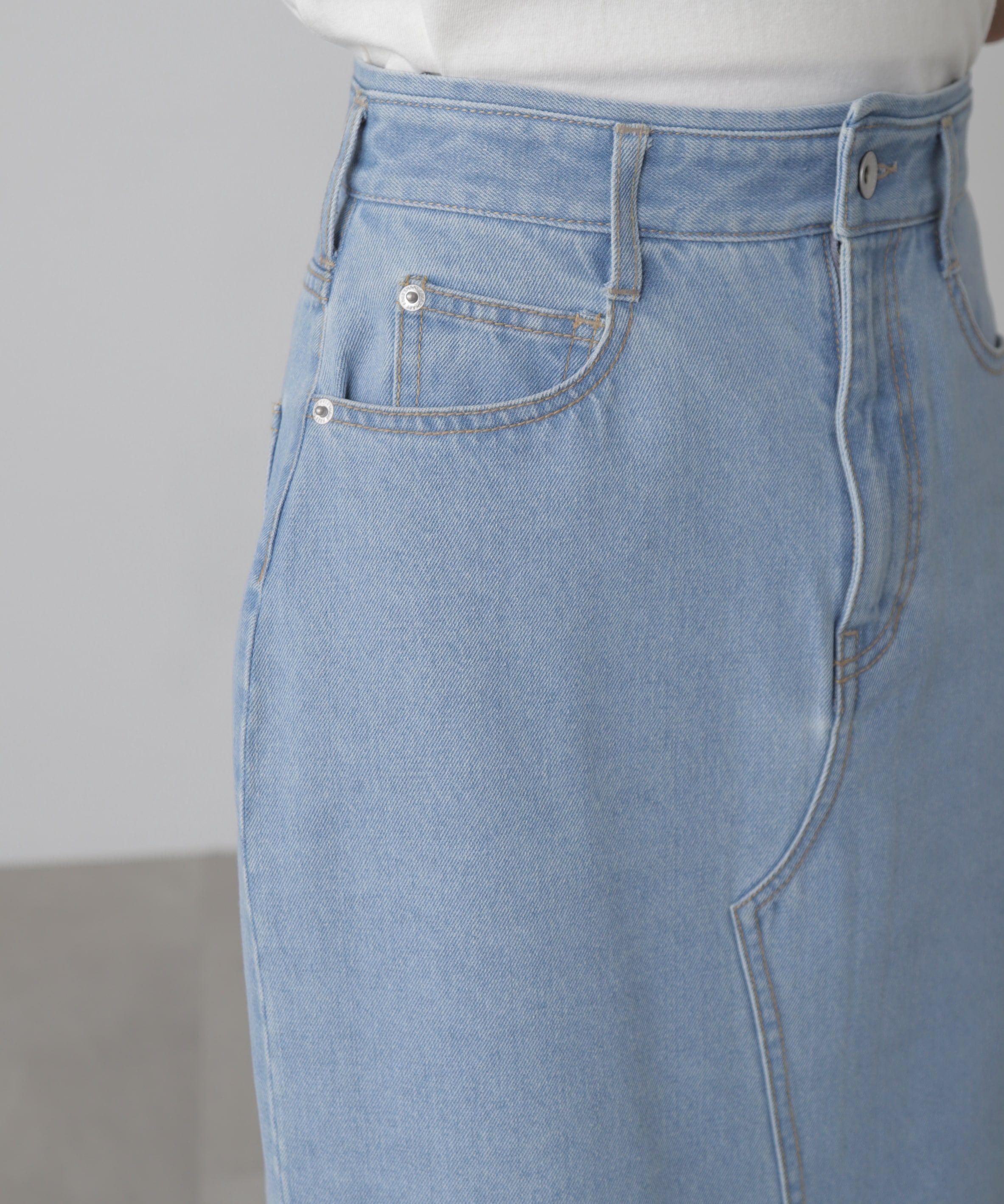  「フロントスリットナローデニムスカート」|スカート|