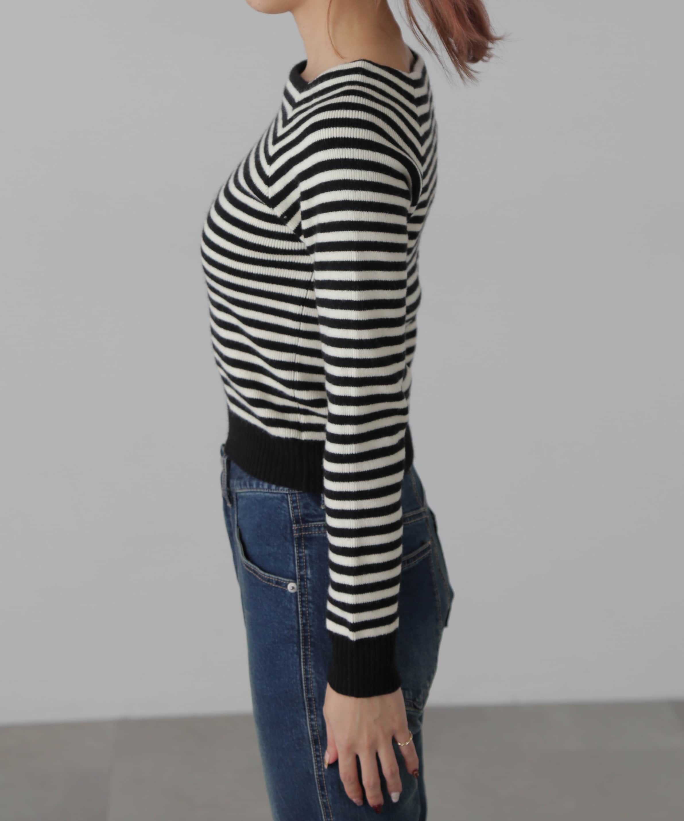  「スクエアネックコンパクトニット」|ニット・セーター|