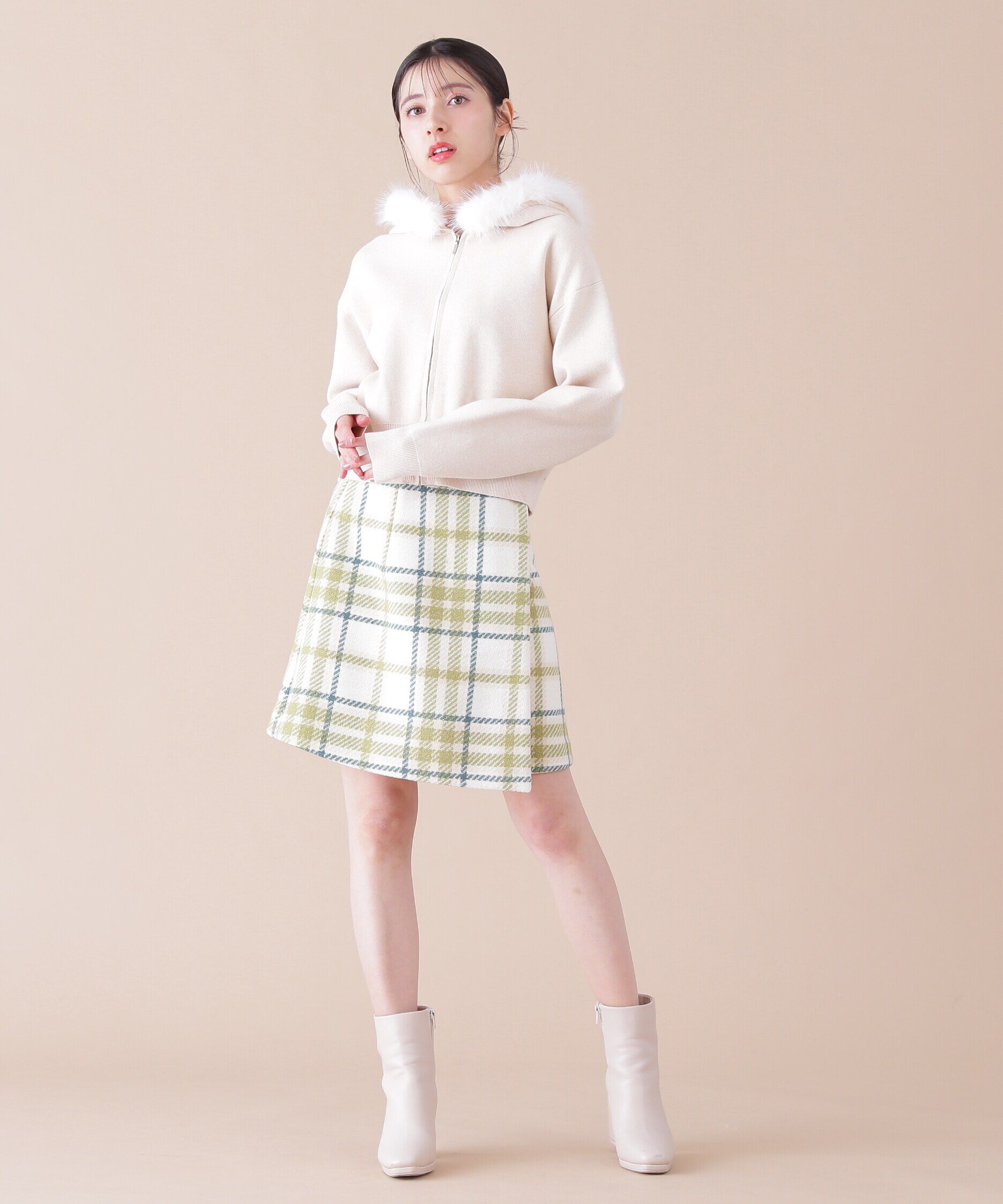  「ボリュームフェイクファーニットパーカー」|ニット・セーター|