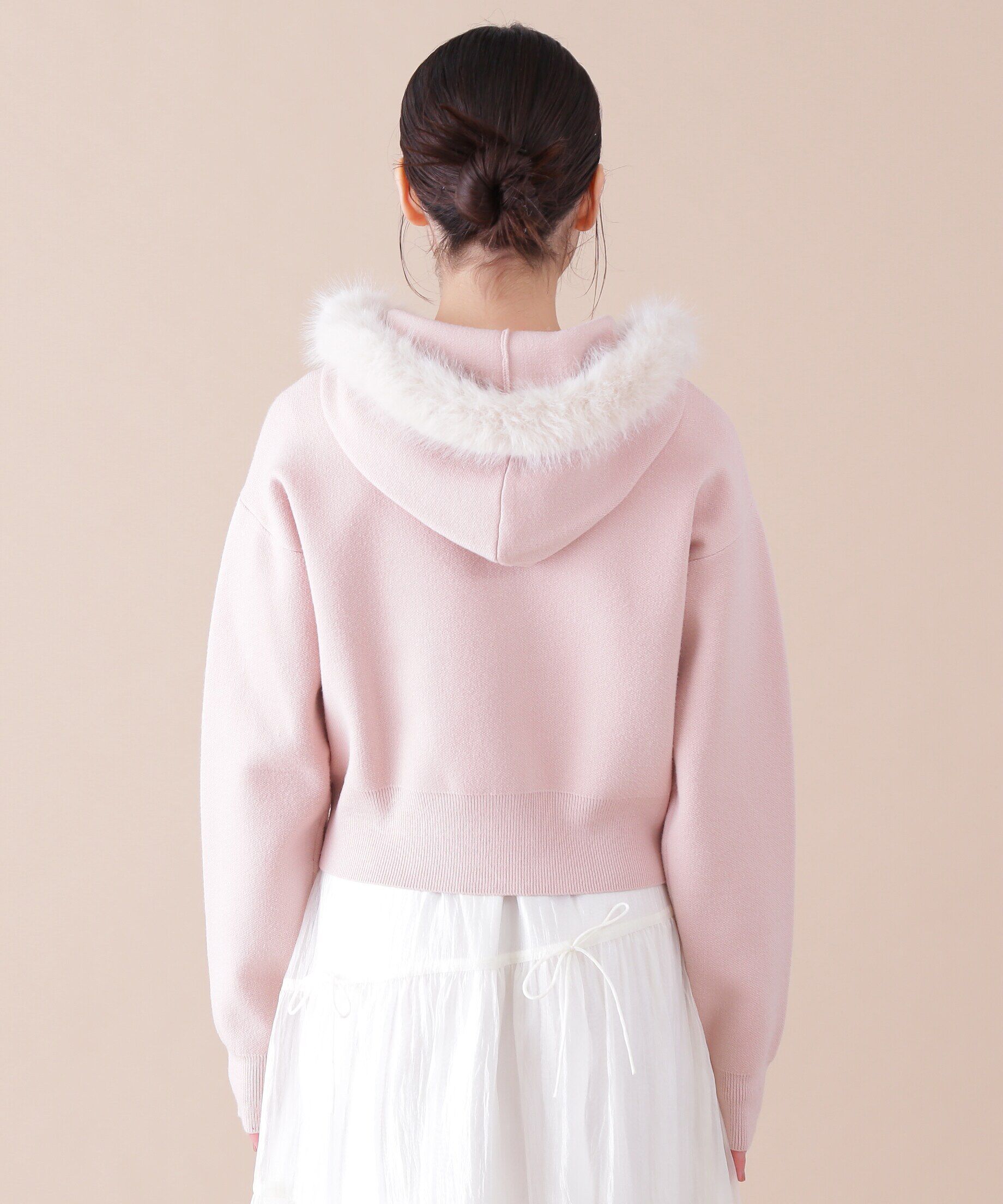  「ボリュームフェイクファーニットパーカー」|ニット・セーター|