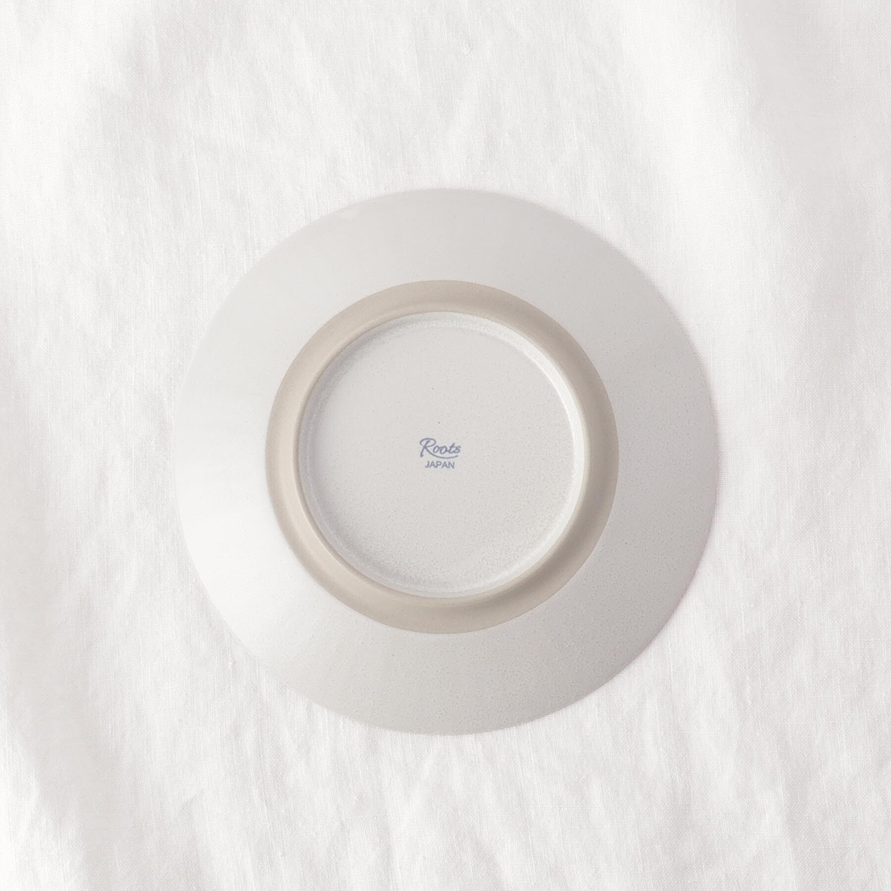 212 KITCHEN STORE「ROOTS 千花 白練 18cmプレート」|食器・キッチングッズ|
