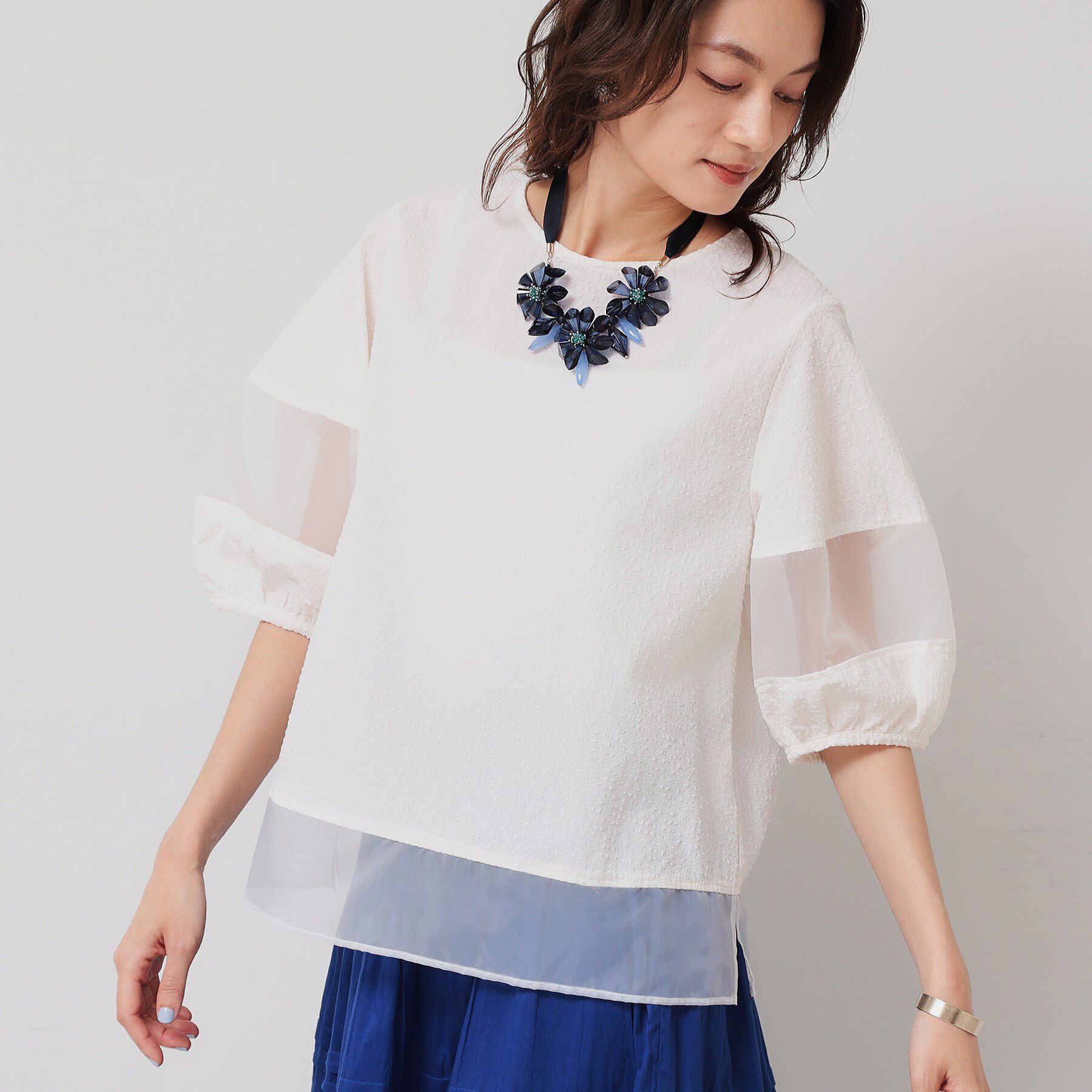 SunaUna「【無地＆ドット／オーガンジー使用】Tブラウス」|シャツ・ブラウス|オフホワイト(003
