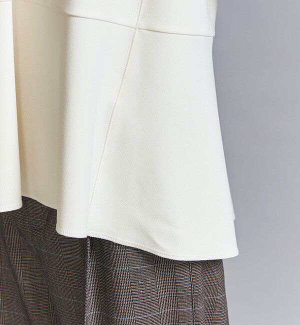 BEAUTY&YOUTH UNITED ARROWS「【WEB限定 Wardrobe DAILY MINIMAL】ペプラム Vネックプルオーバーカットソー」|Tシャツ・カットソー|