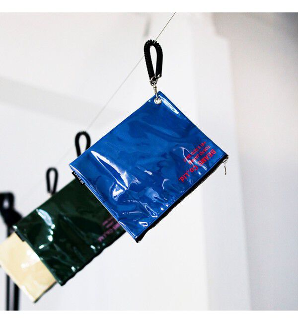 BEAMS「ポリウレタン ロゴ ポーチ M」|ポーチ|BLUE