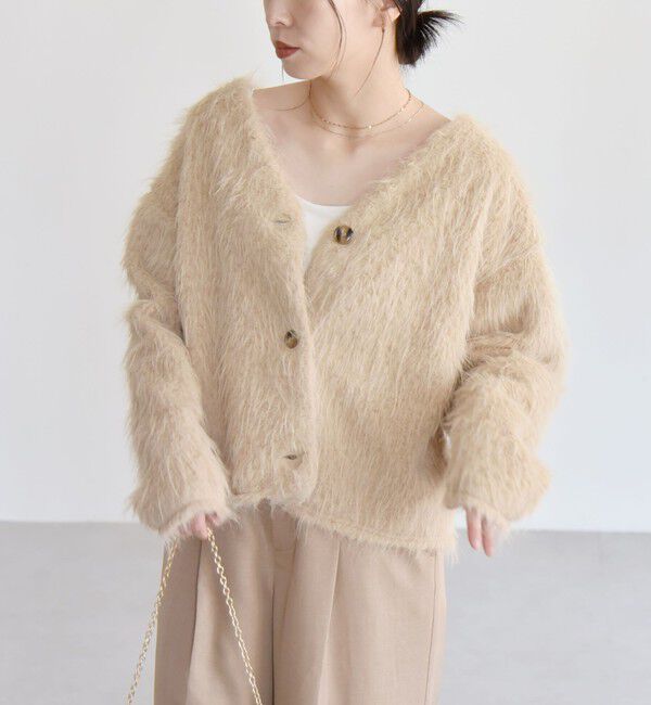 quaranciel「quaranciel:〈手洗い可能〉シャギー コンパクト Vネック カーディガン」|カーディガン|