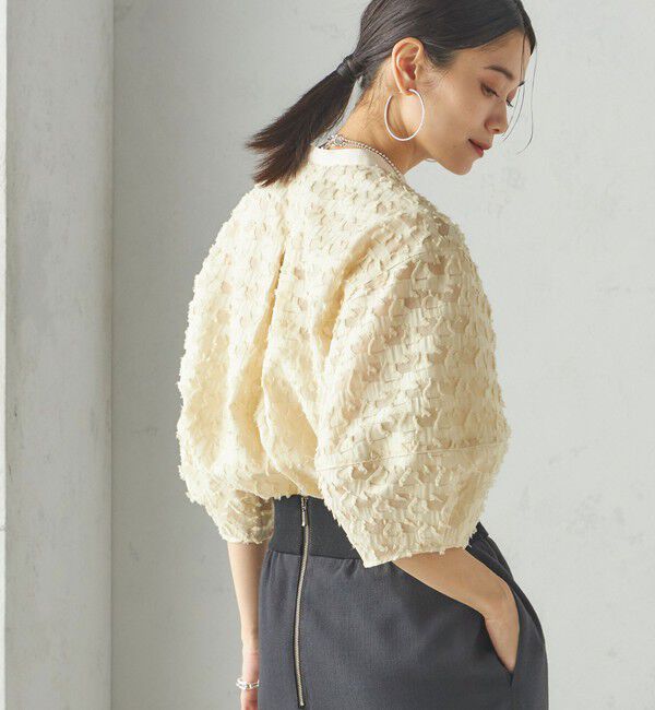 SHIPS for women「〈手洗い可能〉幾何柄 カット ジャカード ブラウス」|シャツ・ブラウス|クリーム