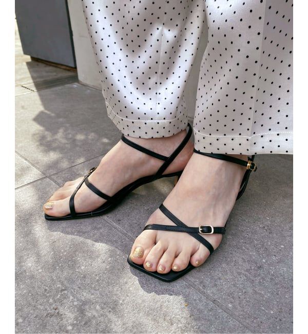 SLOBE IENA「《予約》SLOBE レザークロスサンダル」|サンダル|ブラック