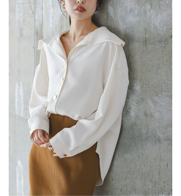 NOBLE「《予約》オーバーカラーゴールドボタンブラウス」|シャツ・ブラウス|