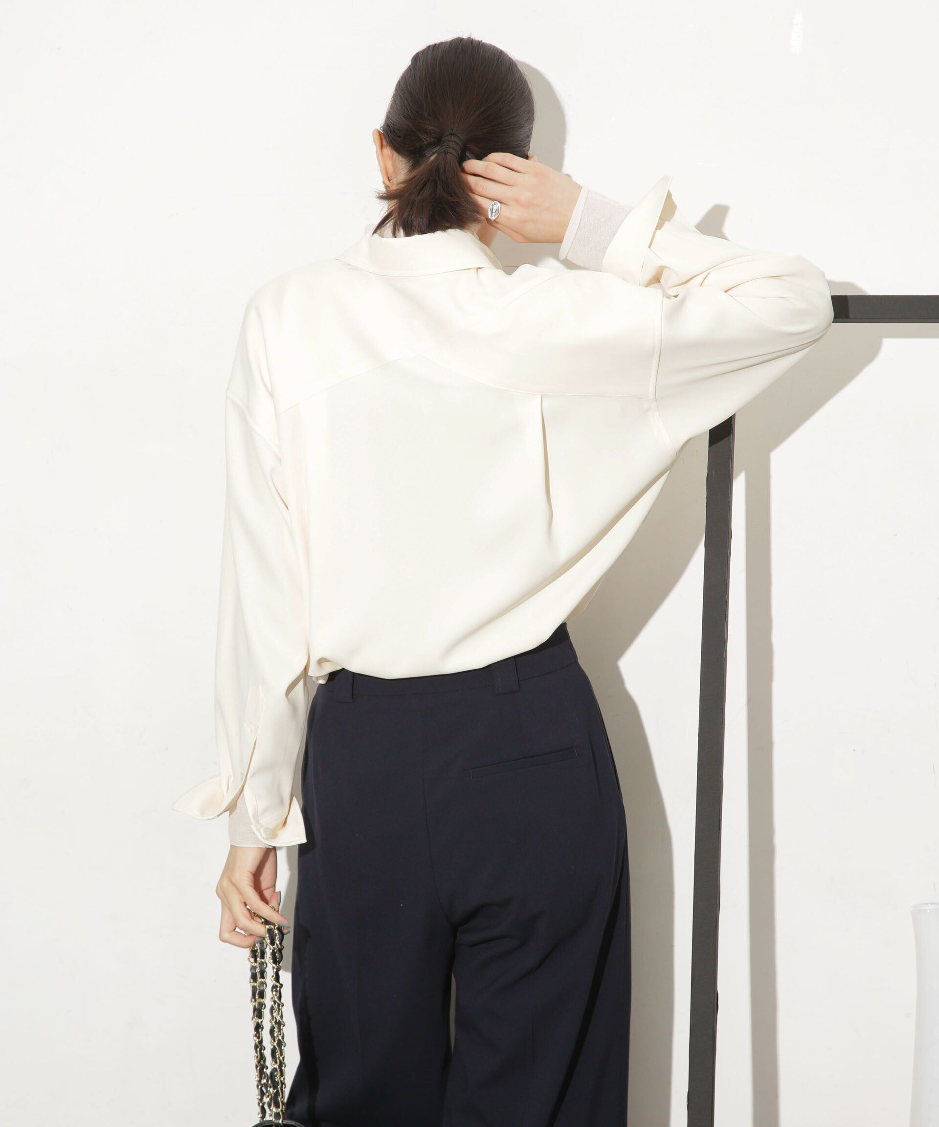 nano･universe「バッククロスドレープシャツ」|シャツ・ブラウス|