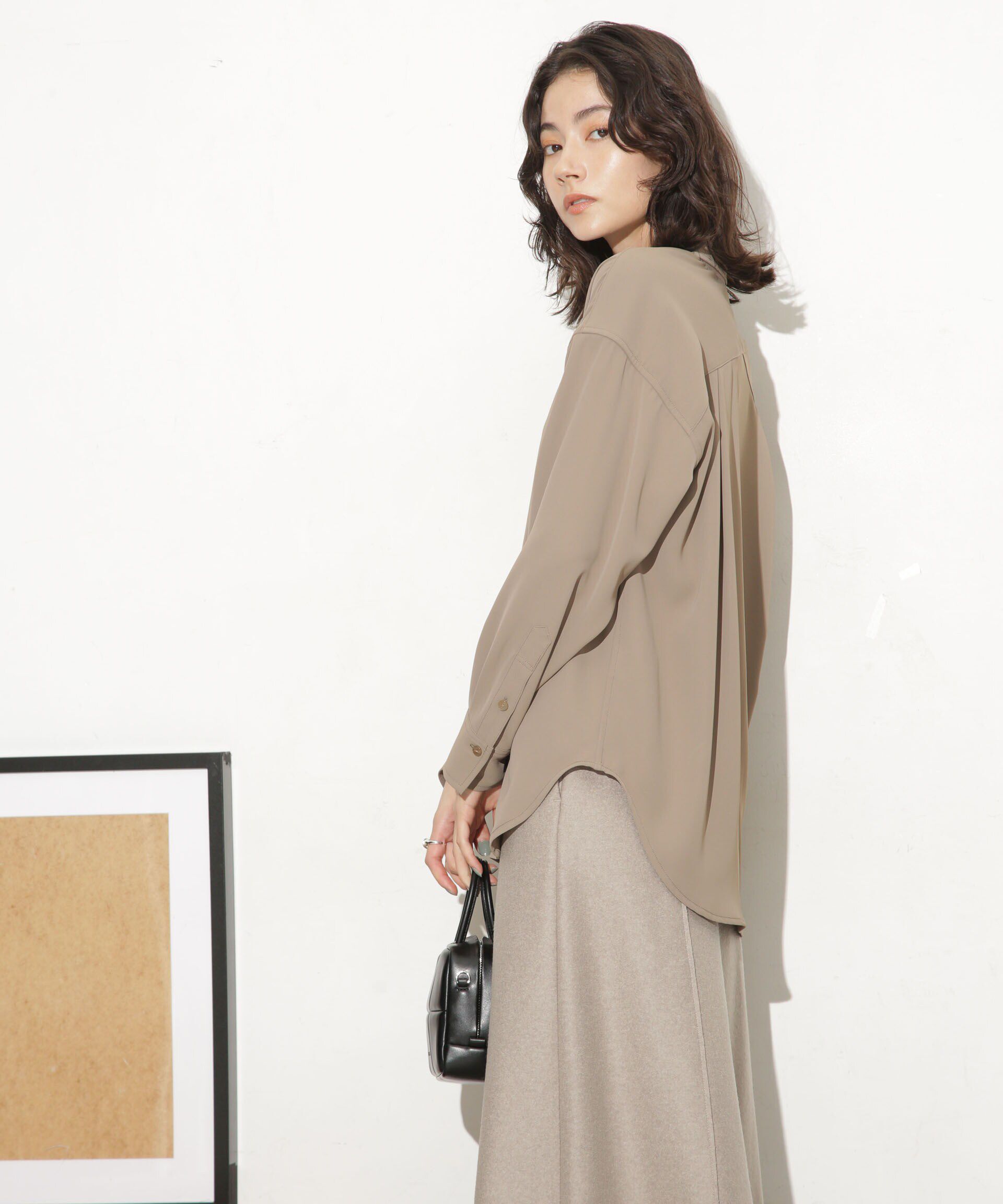 nano･universe「バッククロスドレープシャツ」|シャツ・ブラウス|