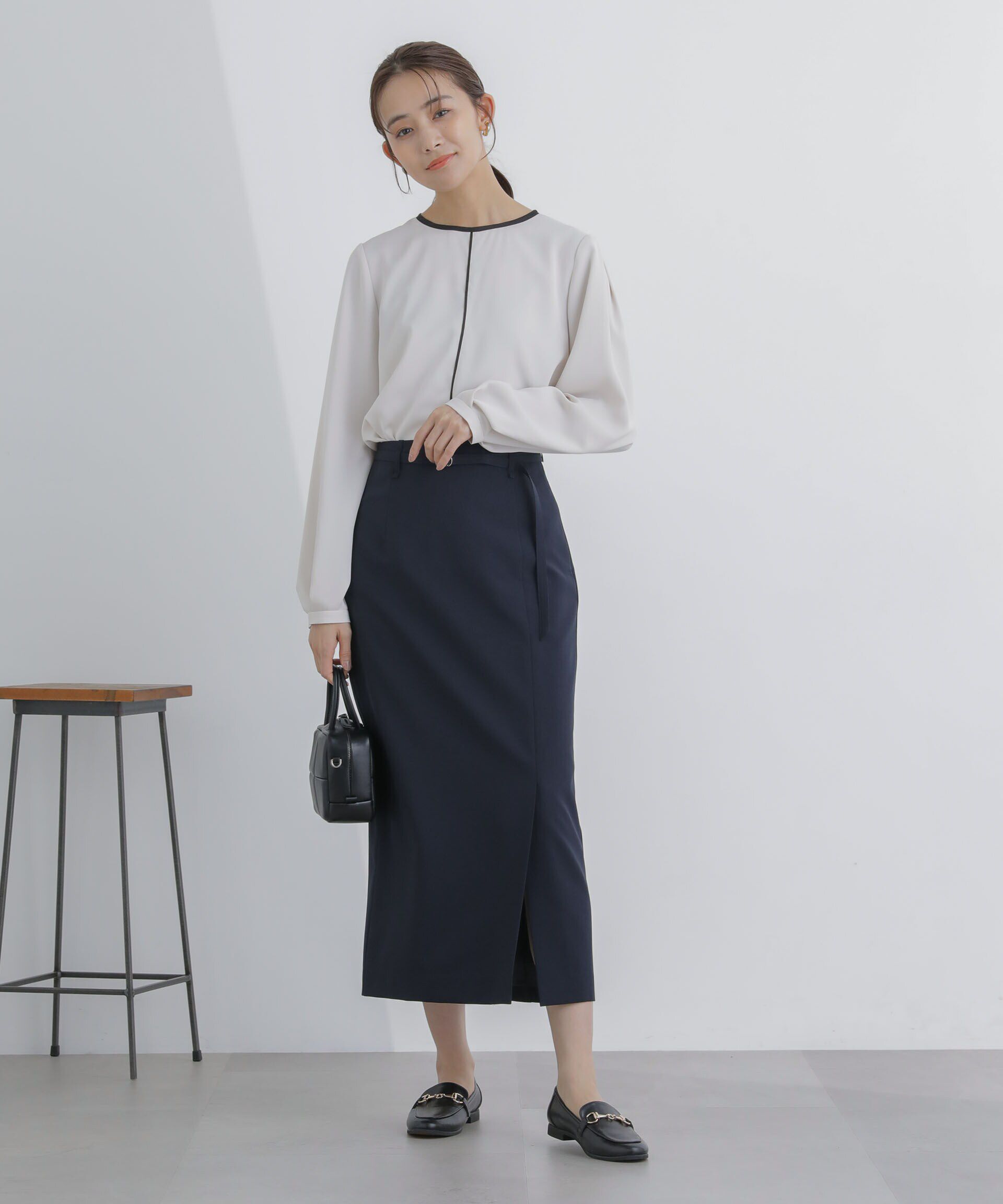 nano･universe「ライトファンクション ベルト付きタイトスカート(セットアップ可)」|スカート|