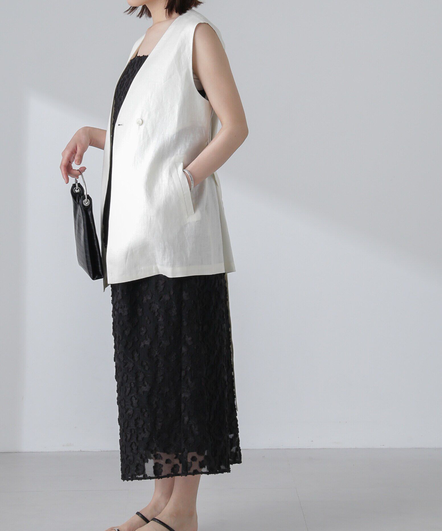 nano･universe「ベルト付リネンジレ(セットアップ可)」|ベスト・ジレ|