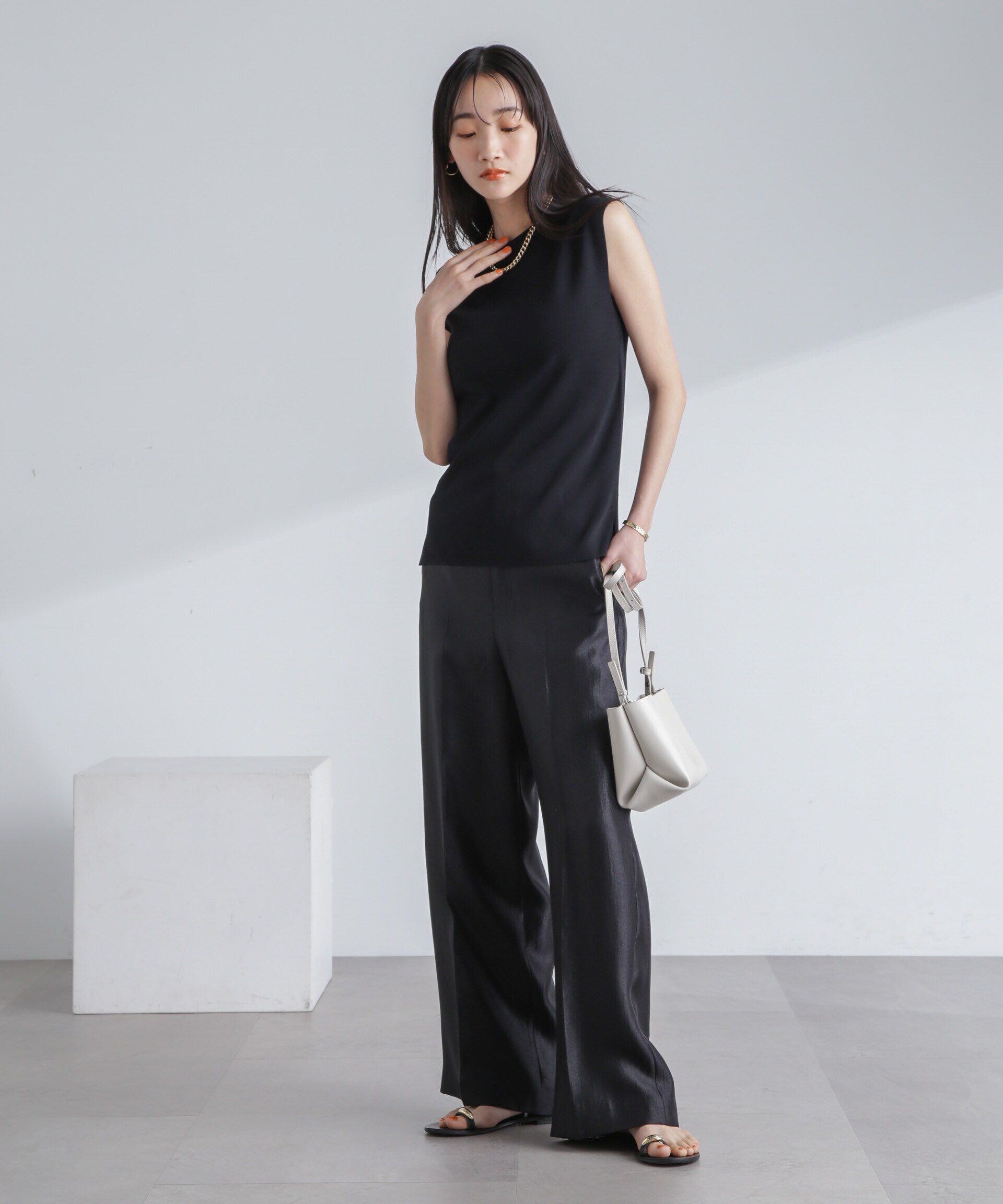 nano･universe「<追加生産>シャイニーサテンイージーパンツ」|チノ|