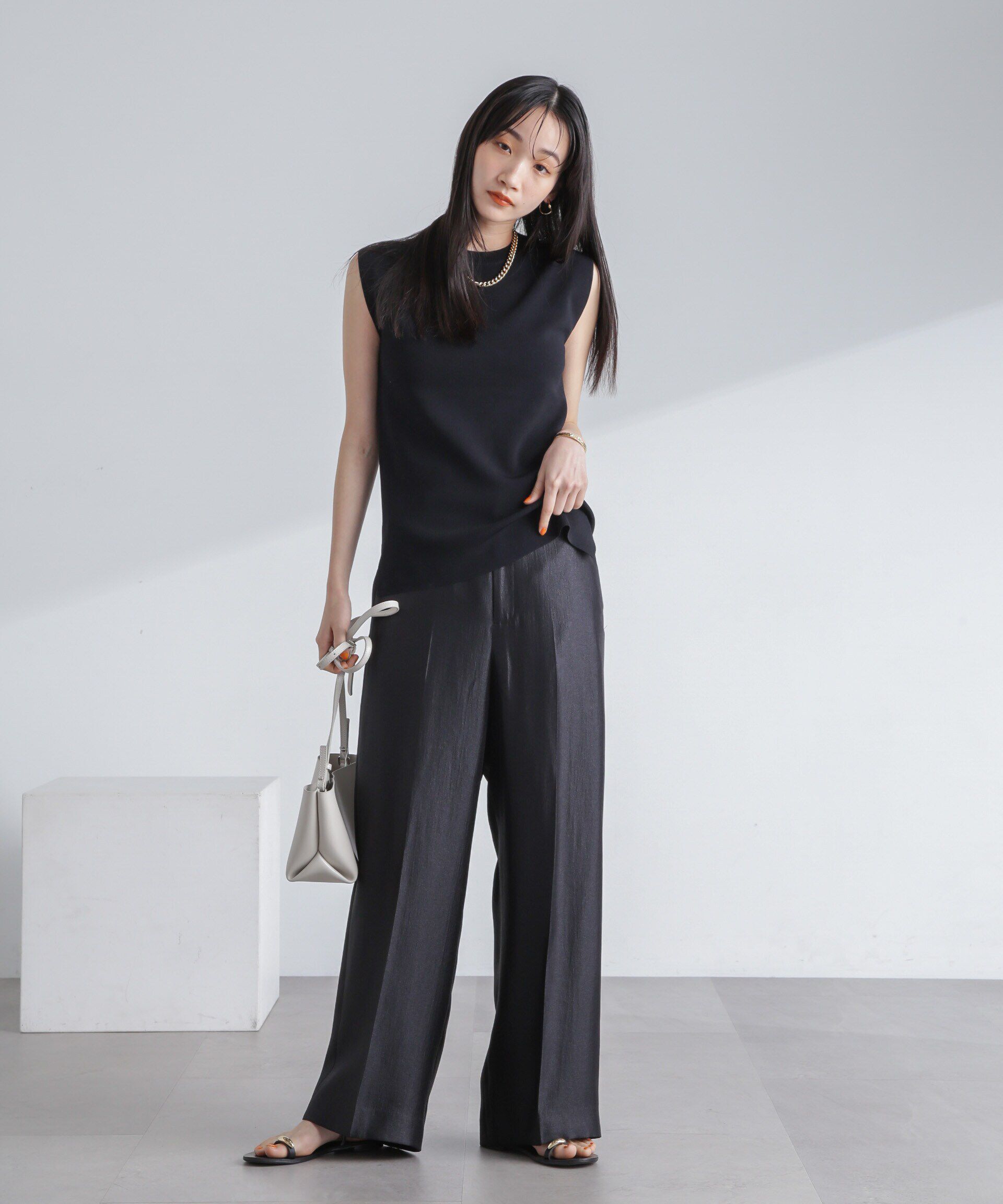 nano･universe「<追加生産>シャイニーサテンイージーパンツ」|チノ|