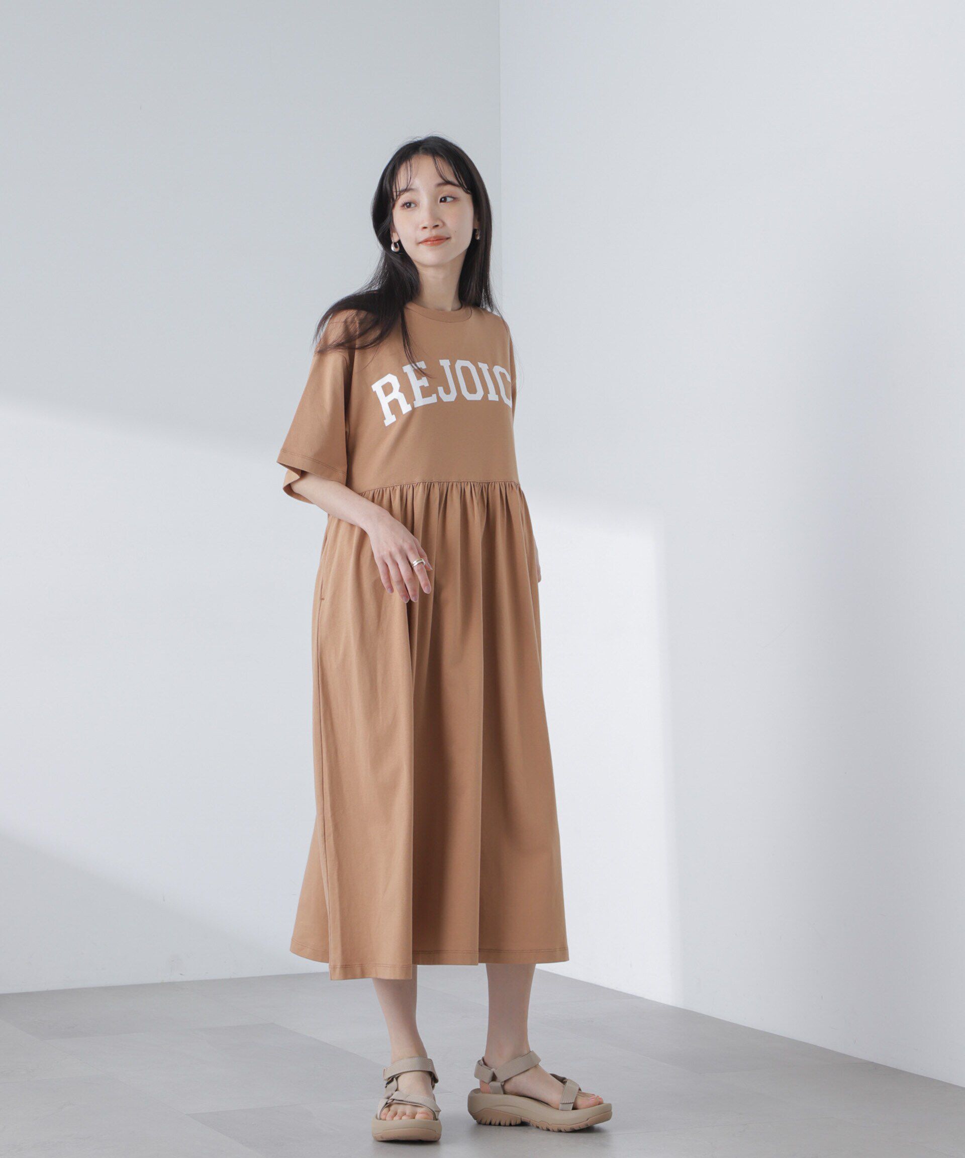 nano･universe「ギャザー切り替えロゴカットワンピース」|ワンピース|