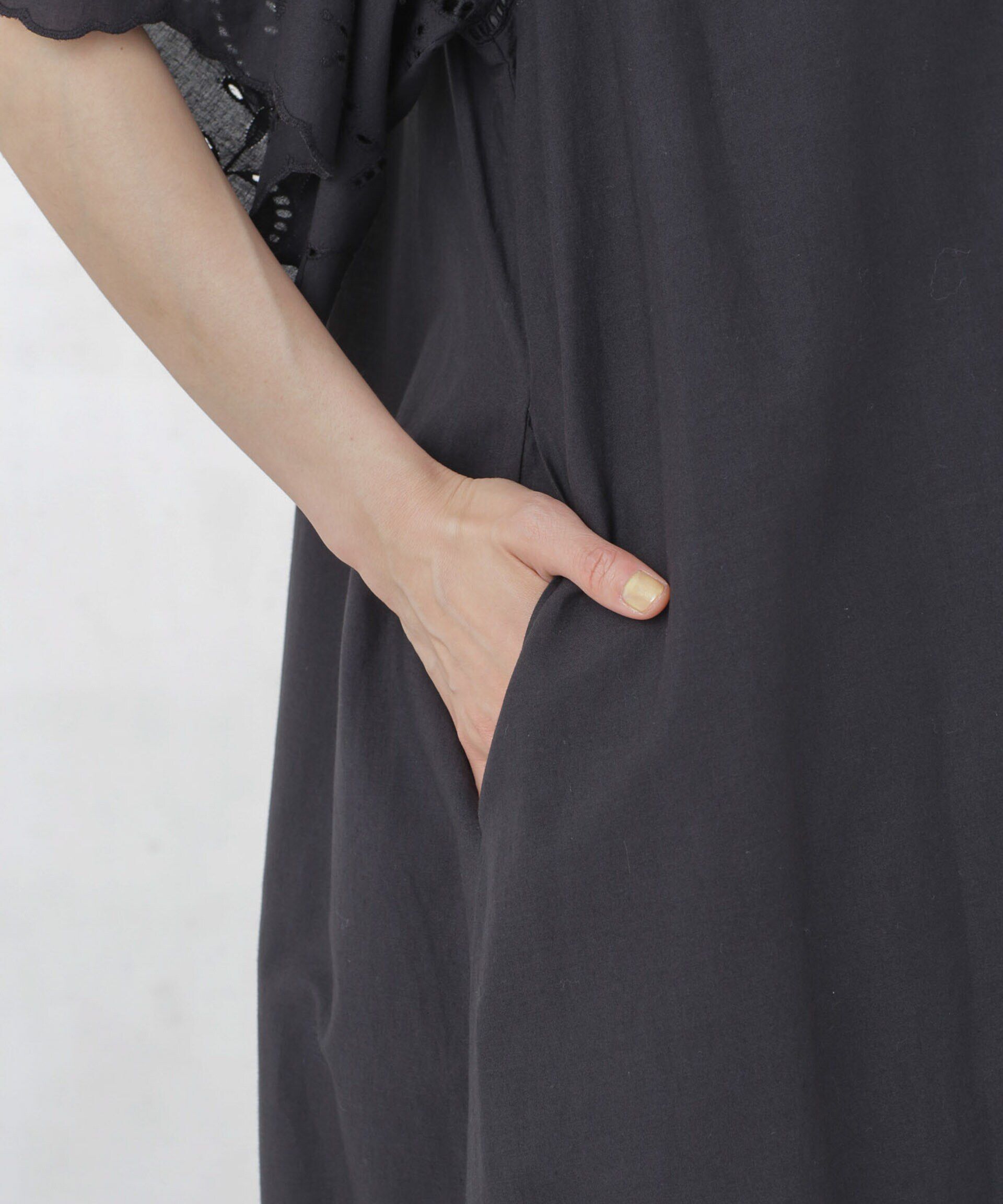 nano･universe「インドシフリー刺繍ワンピース」|ワンピース|