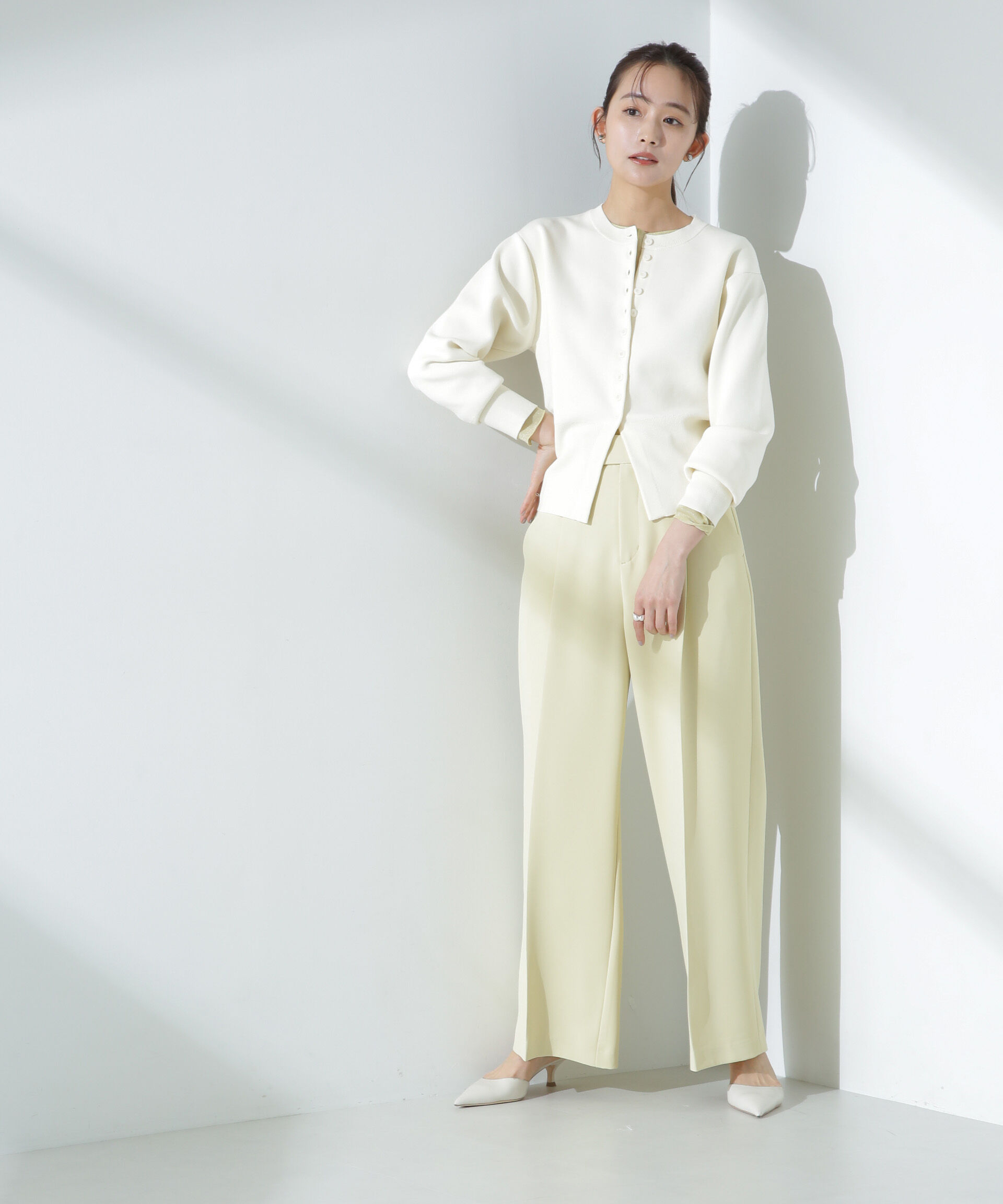 nano･universe「ツイルワイドスラックス」|チノ|