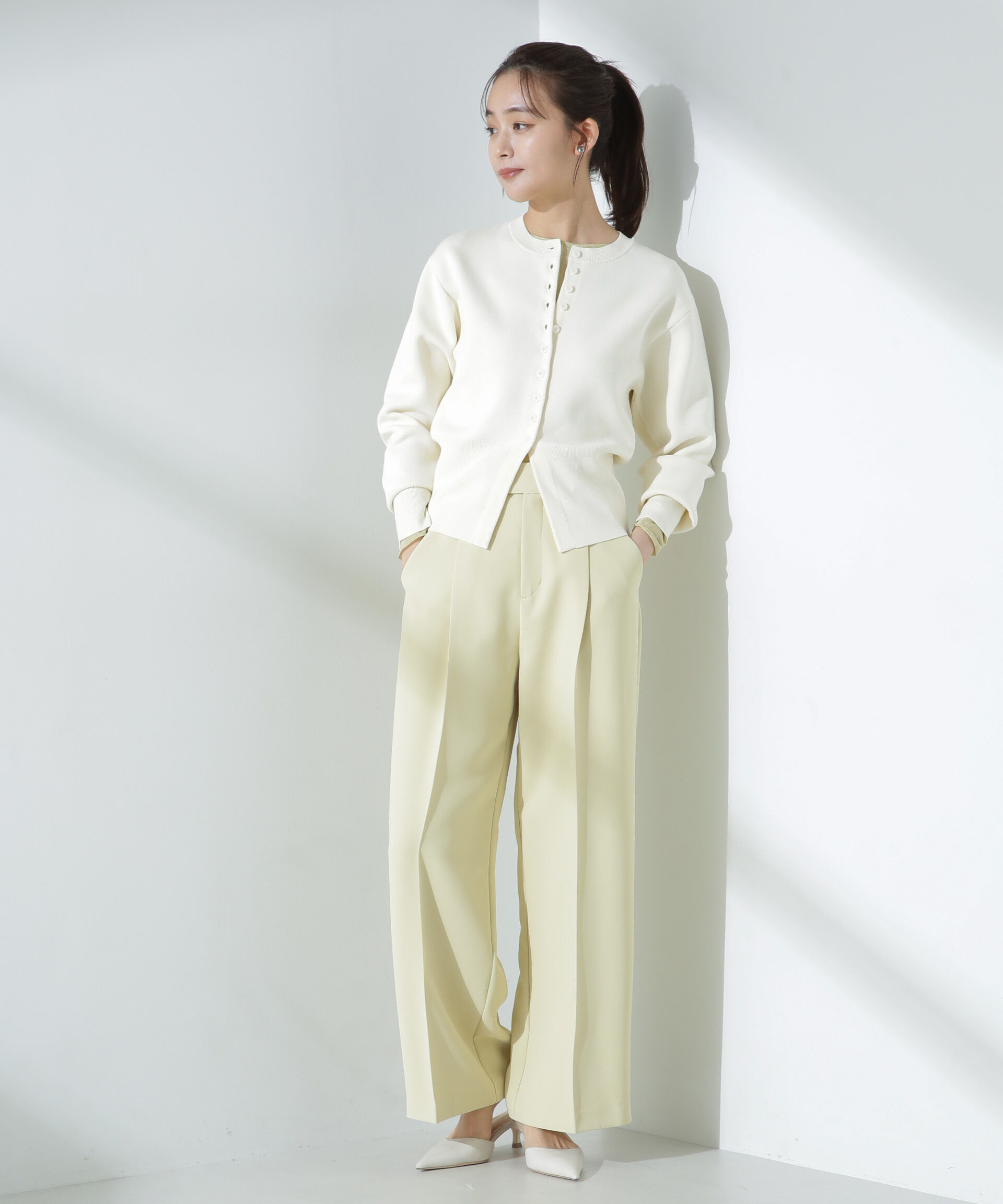 nano･universe「ツイルワイドスラックス」|チノ|