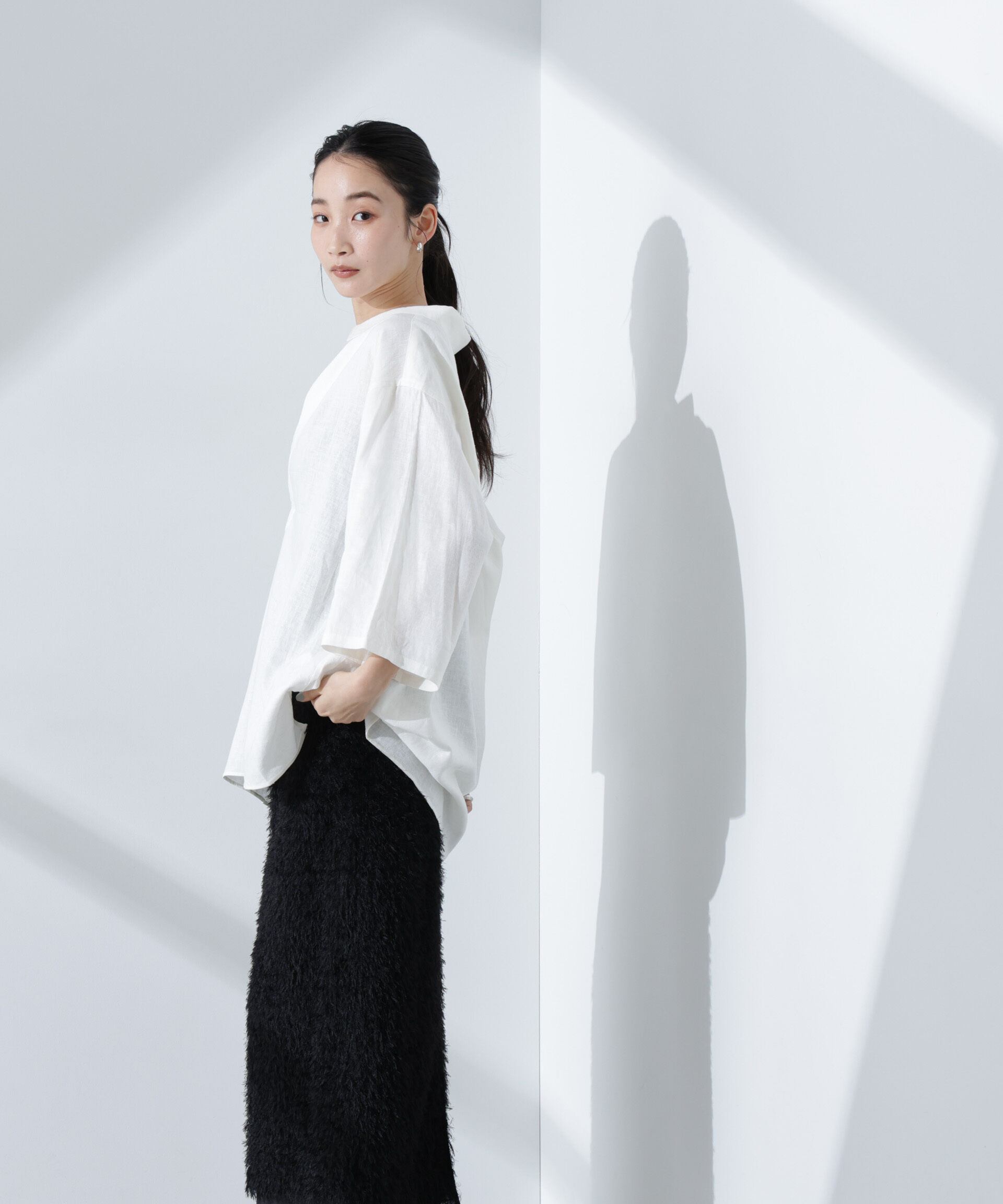 nano･universe「Anti Smell Linen プルオーバーVネックシャツ」|シャツ・ブラウス|