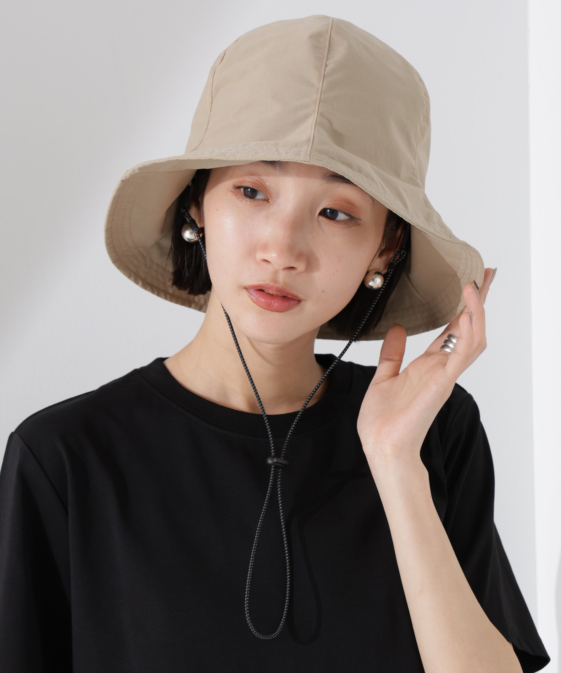 nano･universe「撥水加工ナイロンチューリップハット」|キャップ・キャスケット|