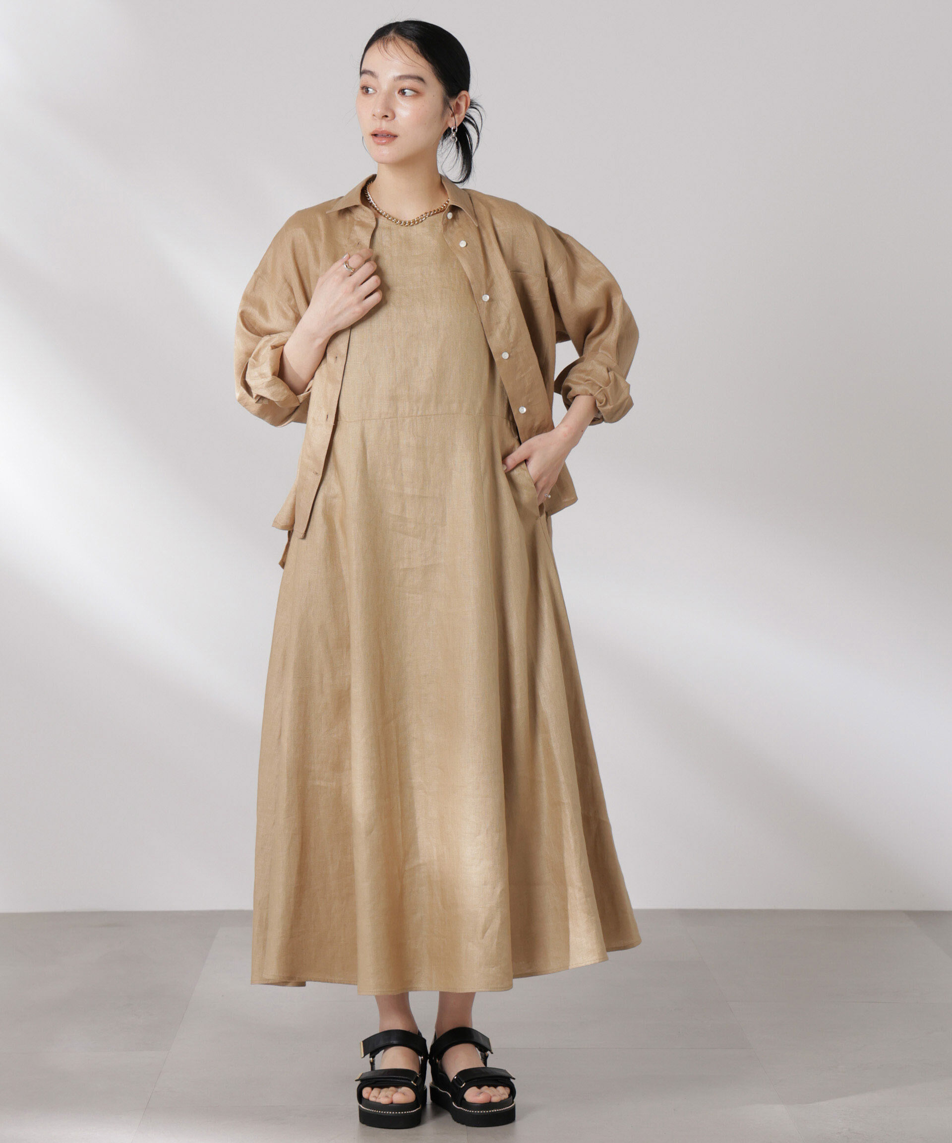 nano･universe「ヨーロピアンフラックス Aラインノースリーブワンピース」|ワンピース|ベージュ