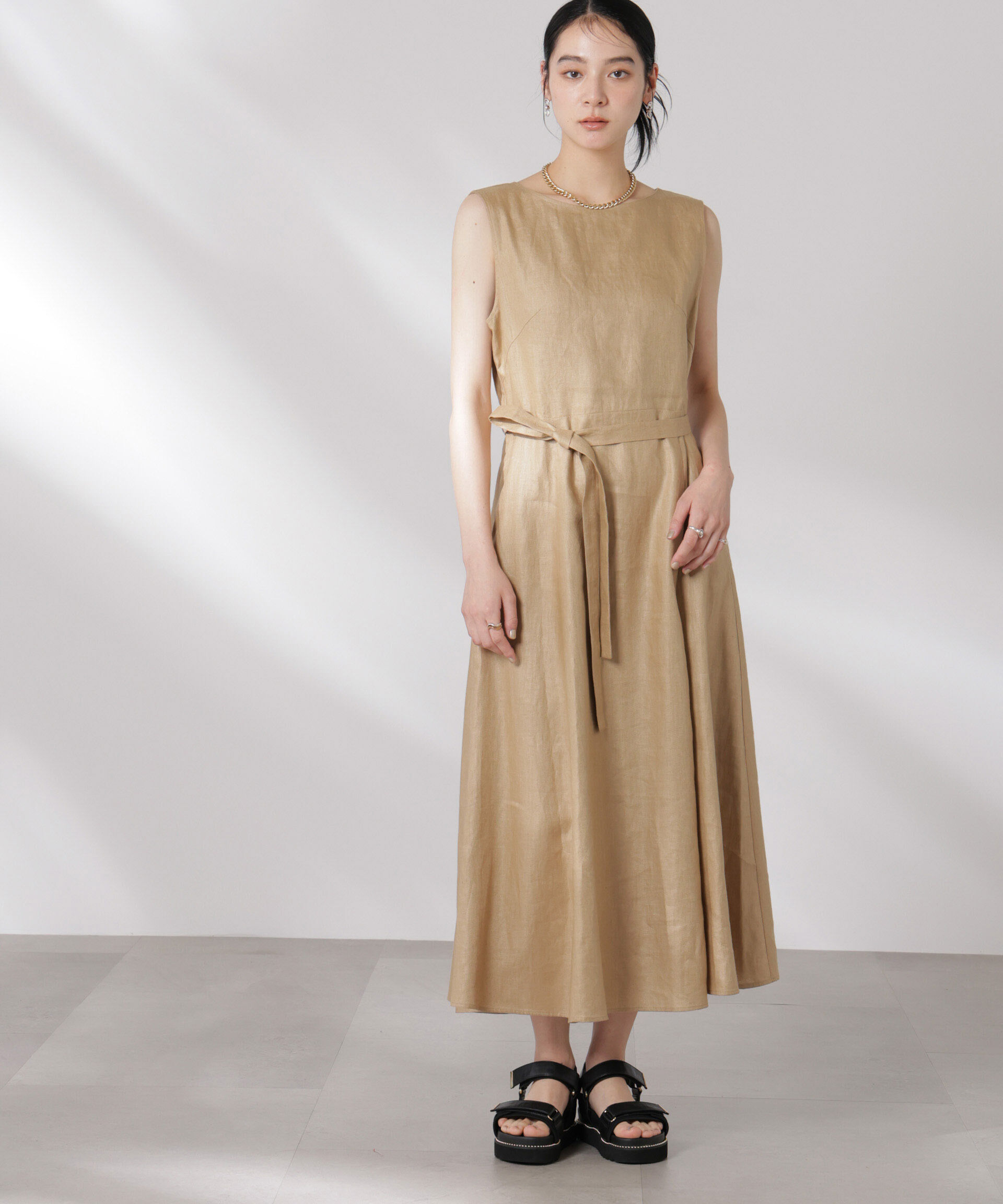 nano･universe「ヨーロピアンフラックス Aラインノースリーブワンピース」|ワンピース|