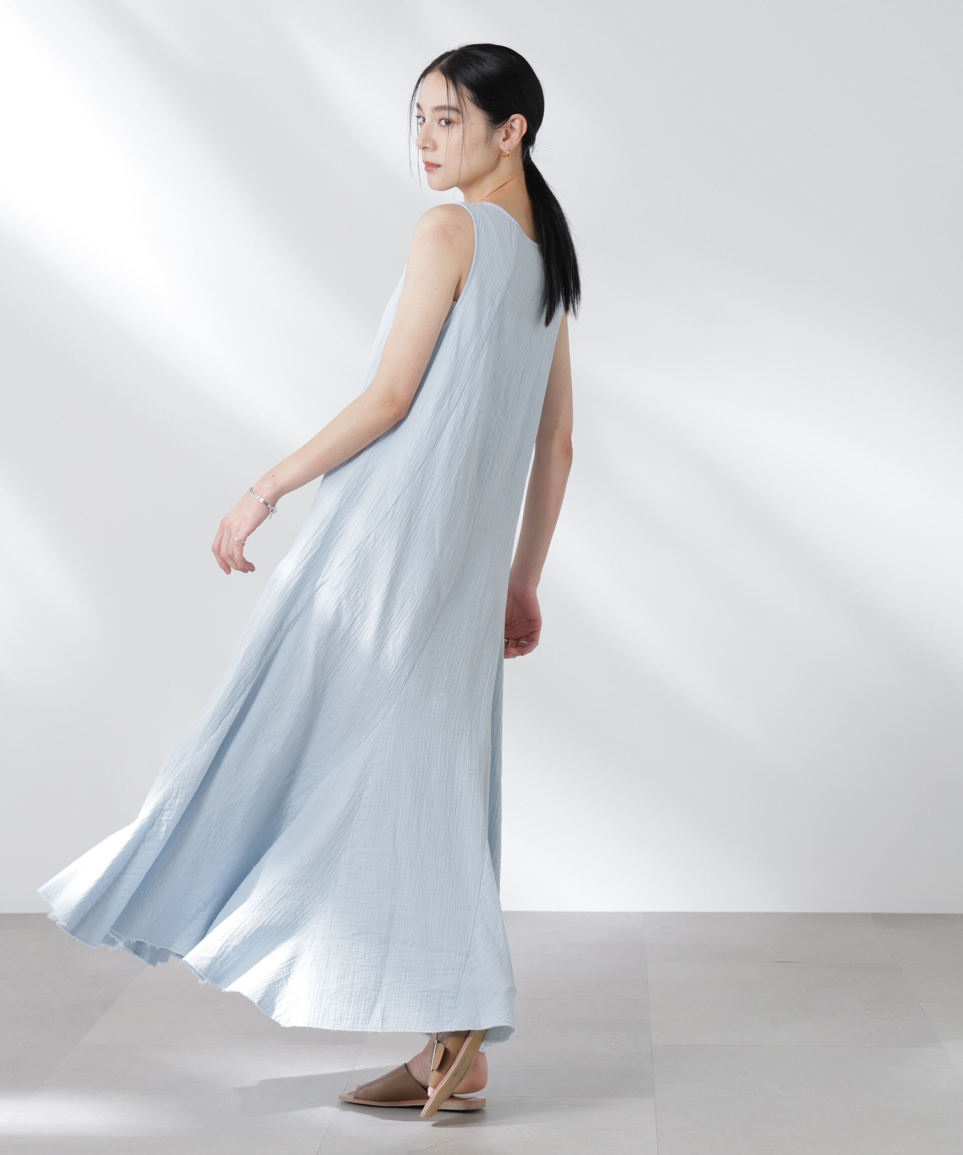 nano･universe「GREYCHORD/ASHLEY スリーブレスドレス」|ワンピース|