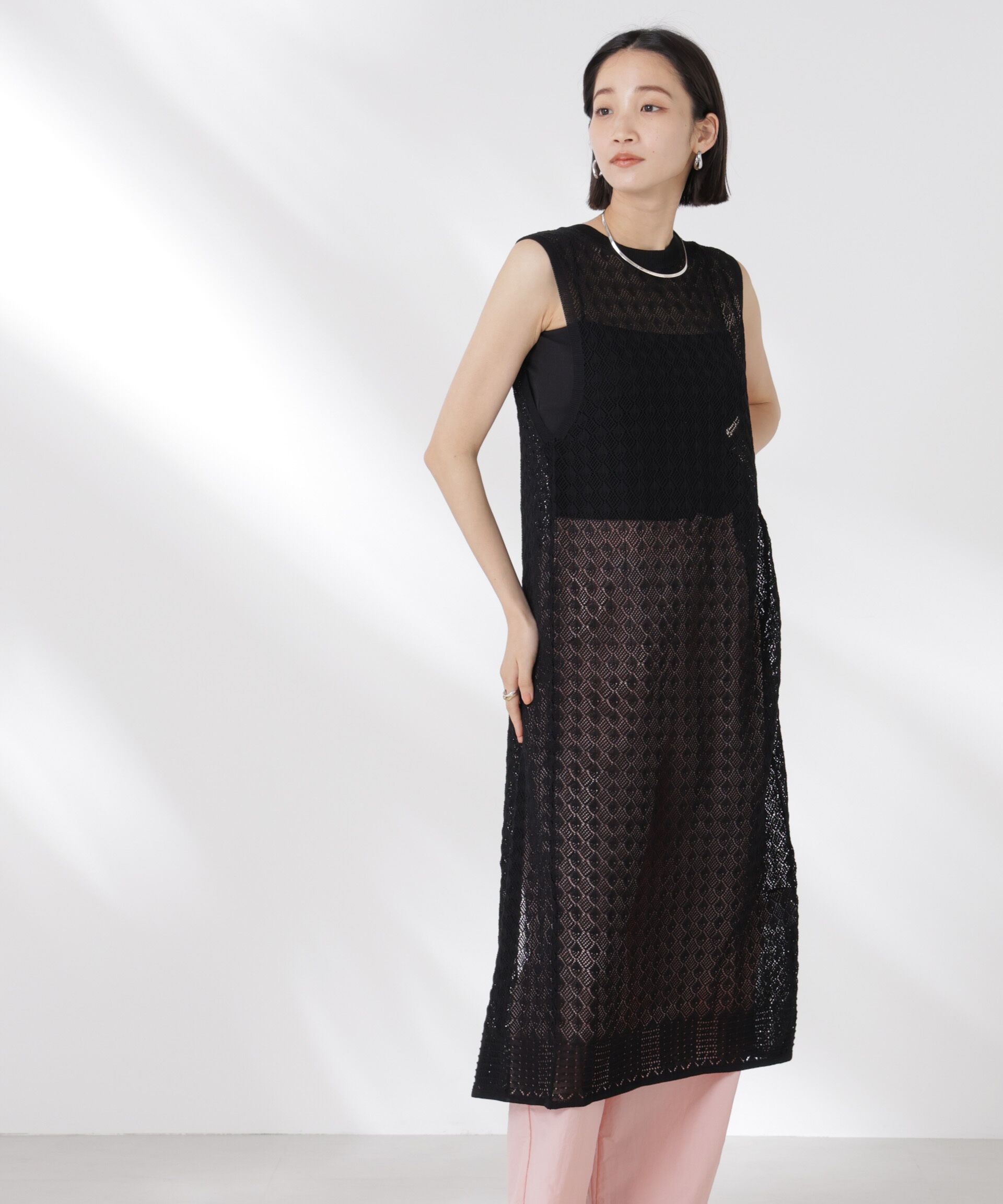 nano･universe「前後2wayダイヤ透かし柄ノースリーブニットワンピース」|ワンピース|