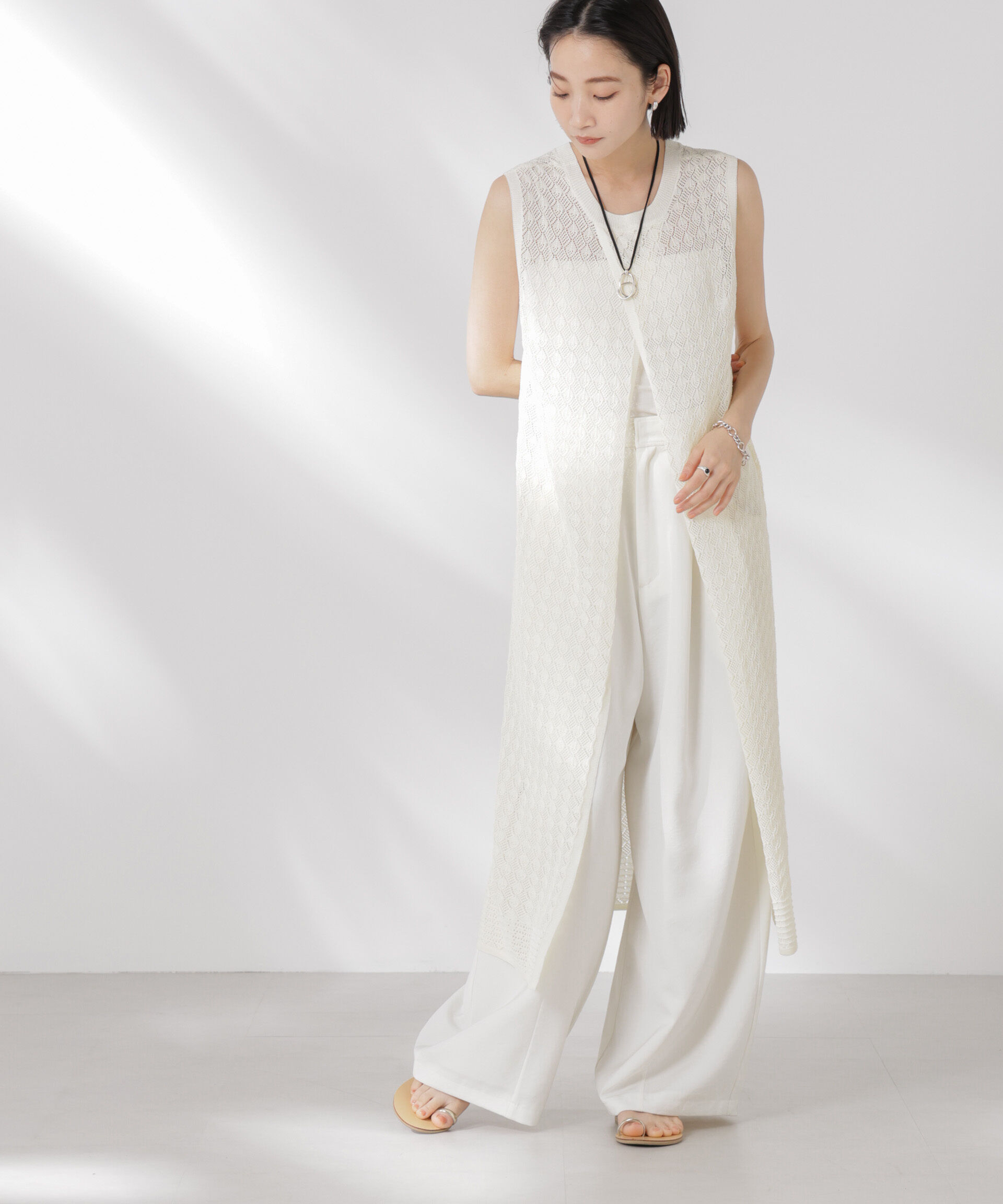 nano･universe「前後2wayダイヤ透かし柄ノースリーブニットワンピース」|ワンピース|