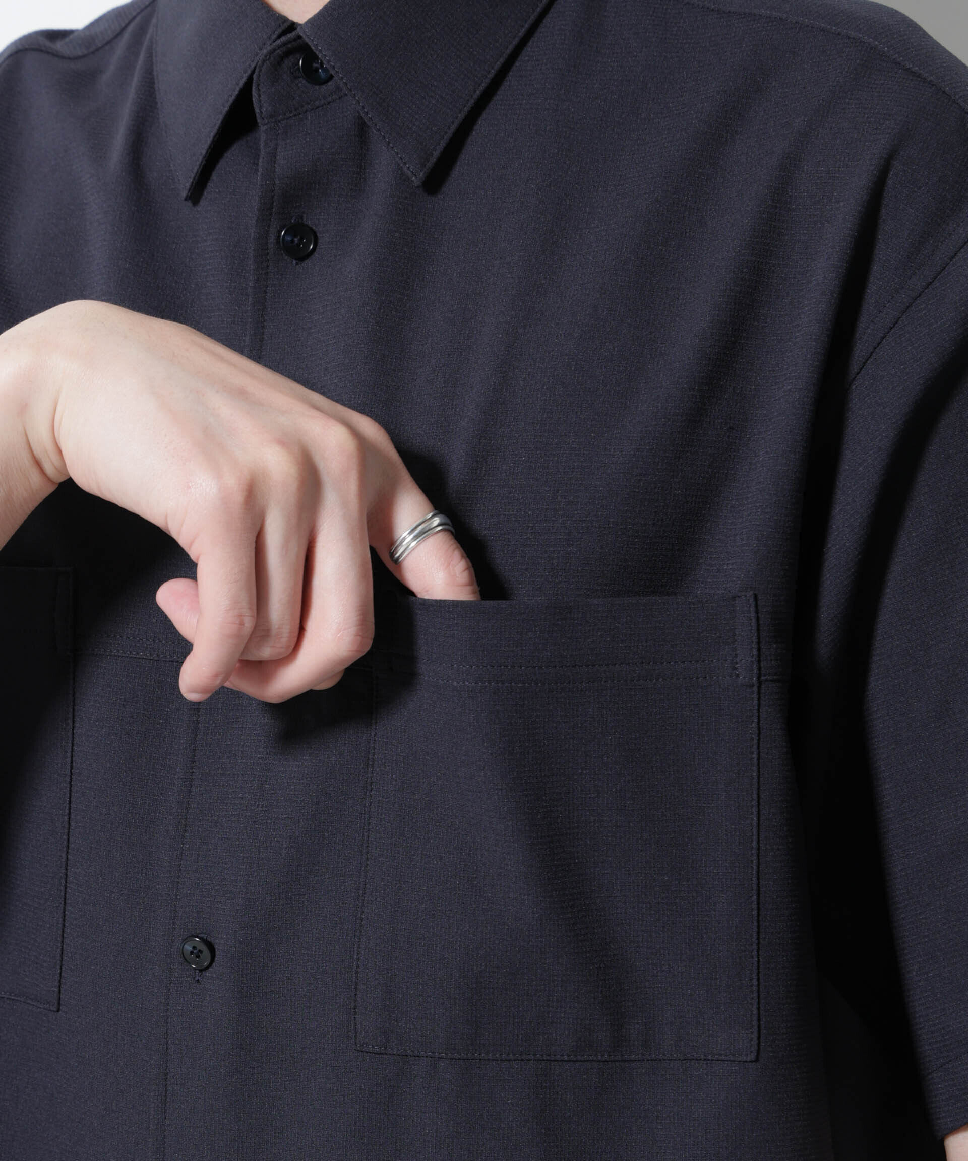 nano･universe「DotAir(R)ミニホールストレッチシャツ半袖/吸水速乾(セットアップ可)」|シャツ・ブラウス|