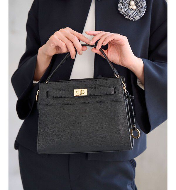 組曲「ベルトデザインスクエアショルダーバッグ」|ショルダー・メッセンジャー|ブラック系