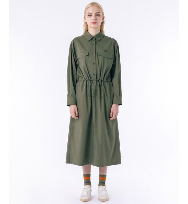 LACOSTE「撥水 ウエストドロスト ミリタリーフラップポケットシャツドレス / ロングシャツワンピース」|ワンピース|カーキ
