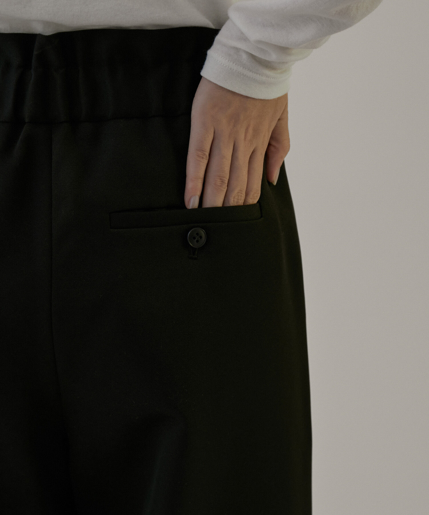 SALON adam et rope'「エコツイルスタイルアップワイドパンツ【洗える】」|チノ|