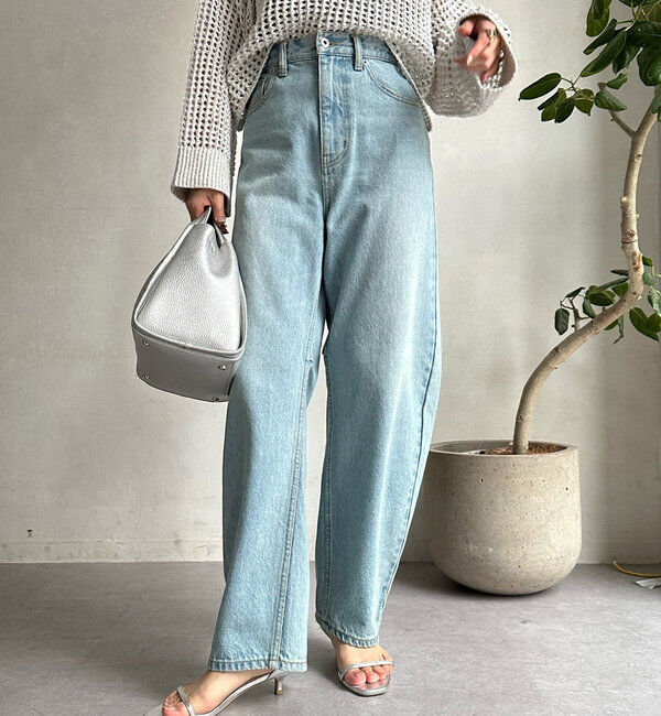  「【ベストセラーアイテム】カーブデニム」|デニム|