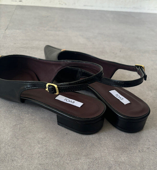  「【WEB限定】ソフトカットバックストラップパンプス」|パンプス|