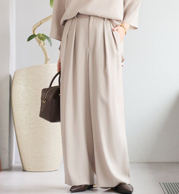  「【オケージョンや通勤に】ダブルサテンタックパンツ」|チノ|