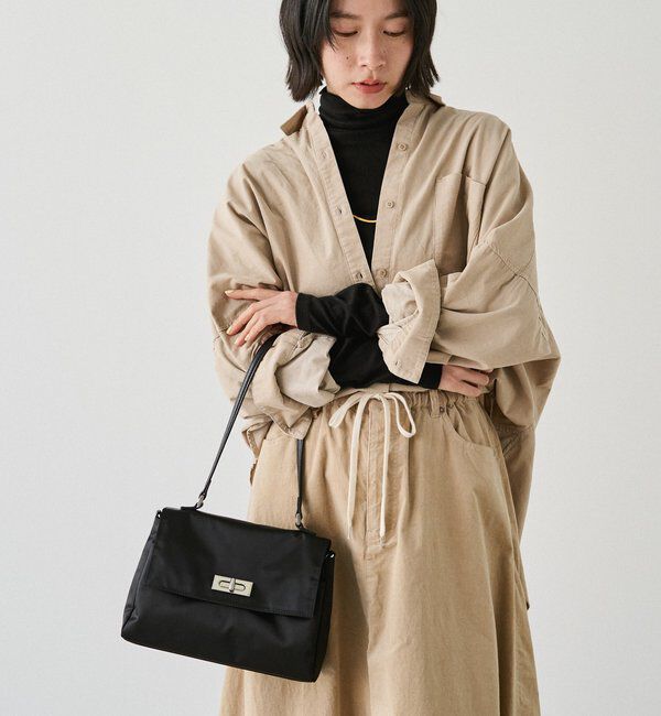  「《@__sereko.r__企画》クラウズナイロンフラップミニトートバッグ」|トートバッグ|