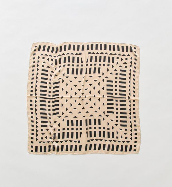  「ジオメトリック柄 スカーフ」|バンダナ・スカーフ|