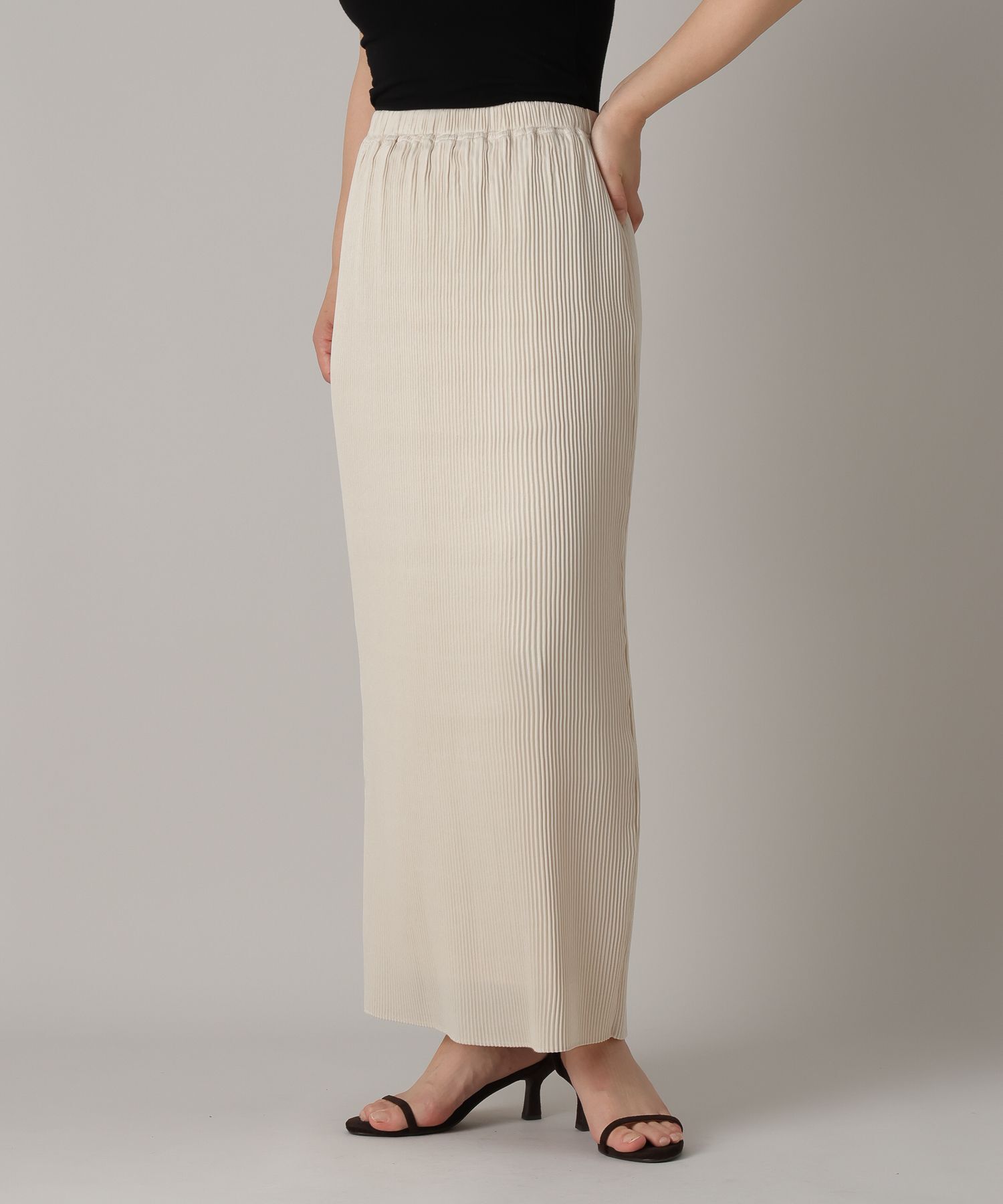 A part by 「【新色追加】プリーツイージータイトスカート2」|スカート|オフホワイト