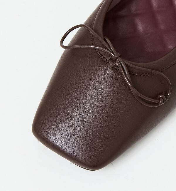 AU BANNISTER「【最高バレエ】スクエアトゥ バレエシューズ」|バレエシューズ|