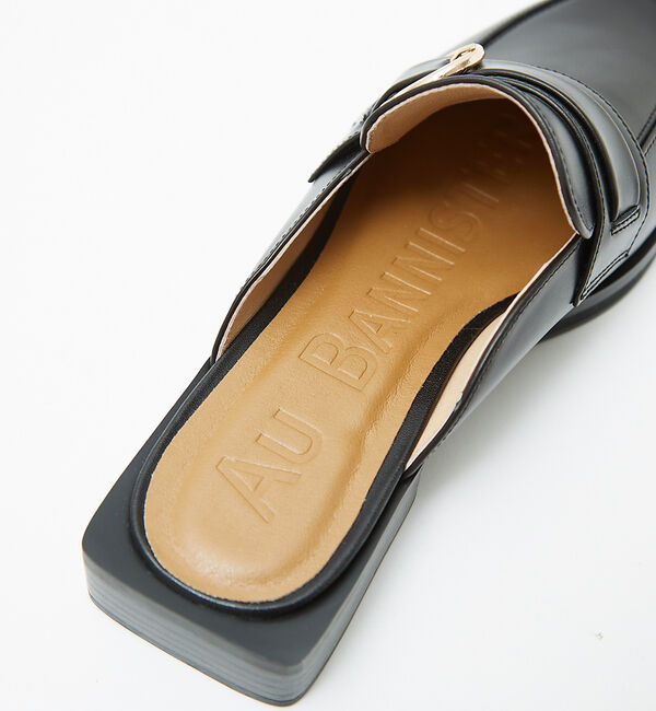 AU BANNISTER「ローファーモチーフミュール」|サンダル|