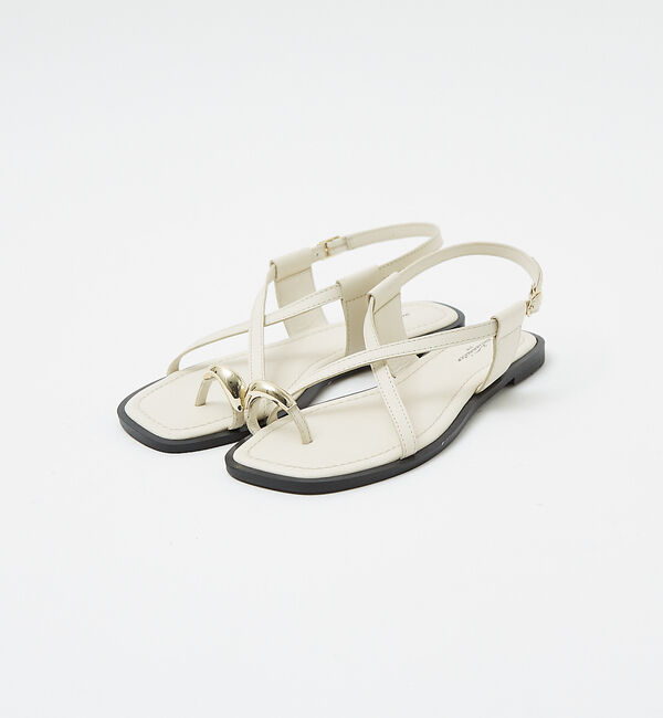 AU BANNISTER「【販売店舗限定】ニュアンスリング ストラップサンダル」|サンダル|オフホワイト