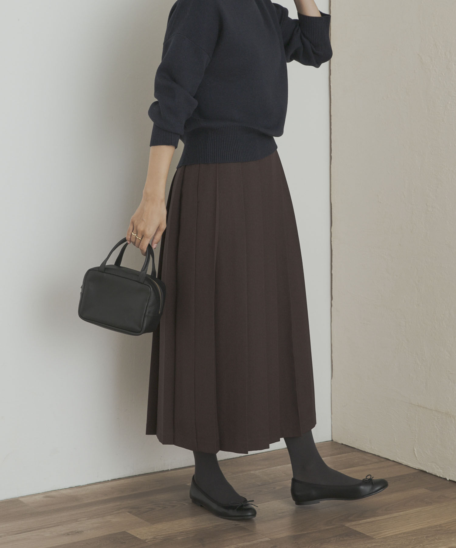 URBAN RESEARCH DOORS「『UR TECH SMOOTHLUXE』片ヒダプリーツスカート」|スカート|