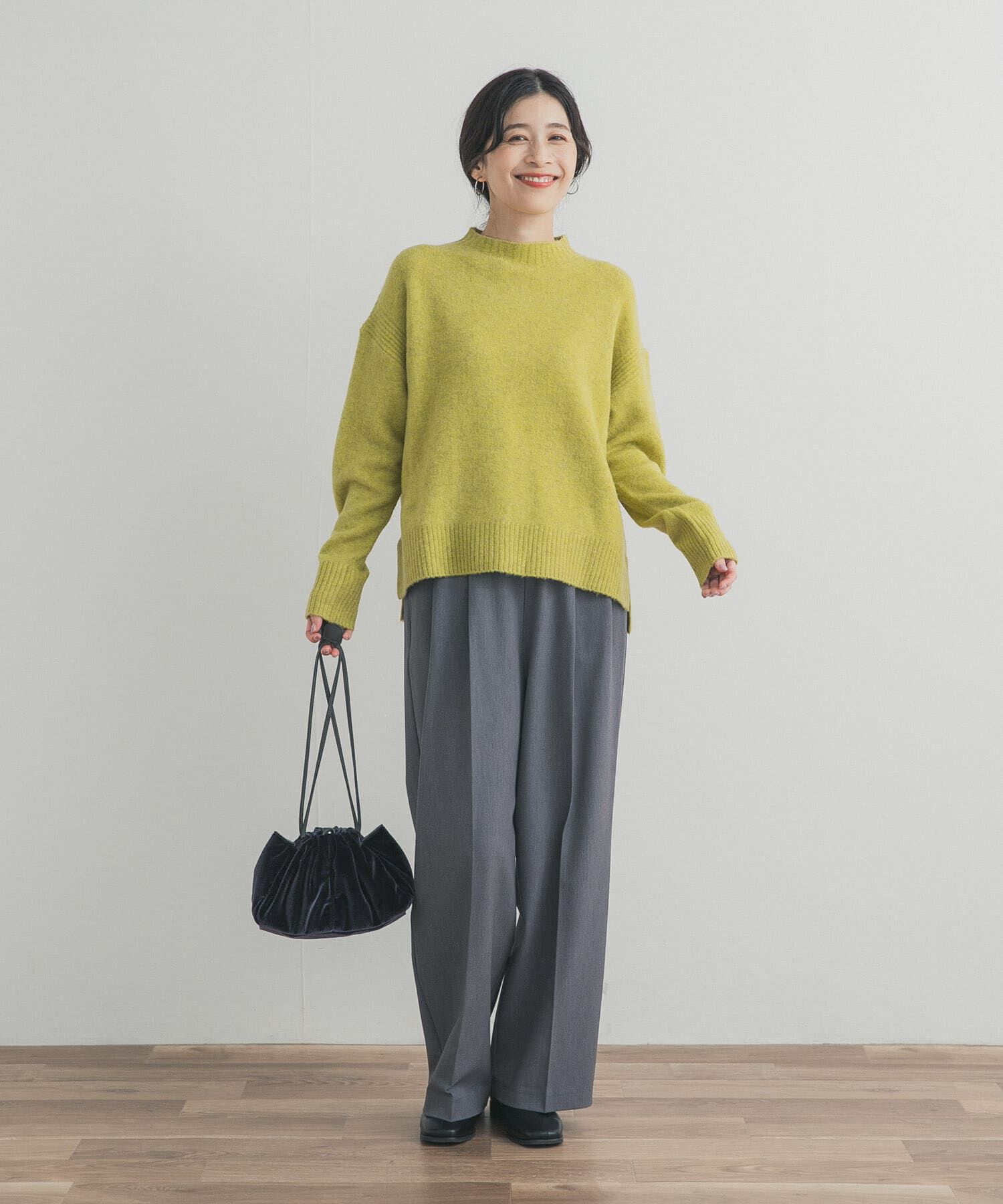 URBAN RESEARCH DOORS「ハイネックサイドスリットニット」|ニット・セーター|