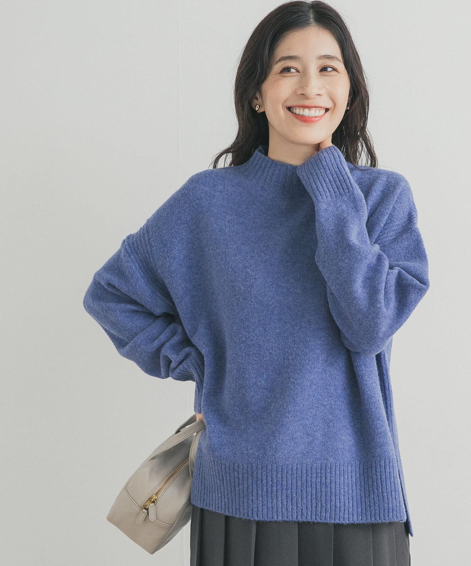 URBAN RESEARCH DOORS「ハイネックサイドスリットニット」|ニット・セーター|ブルー