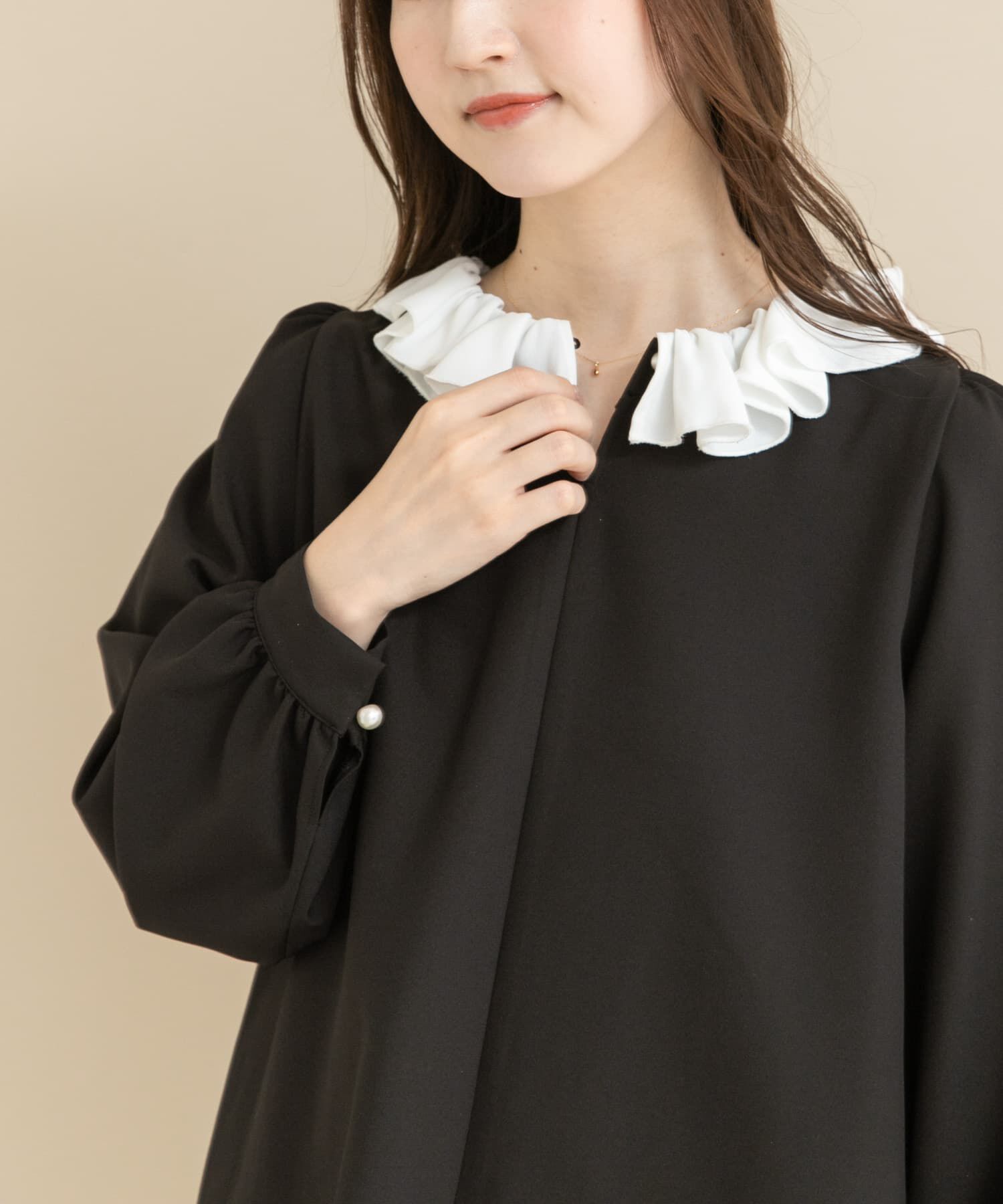 URBAN RESEARCH ROSSO「『WEB限定』コサージュカラー2WAYブラウス」|シャツ・ブラウス|