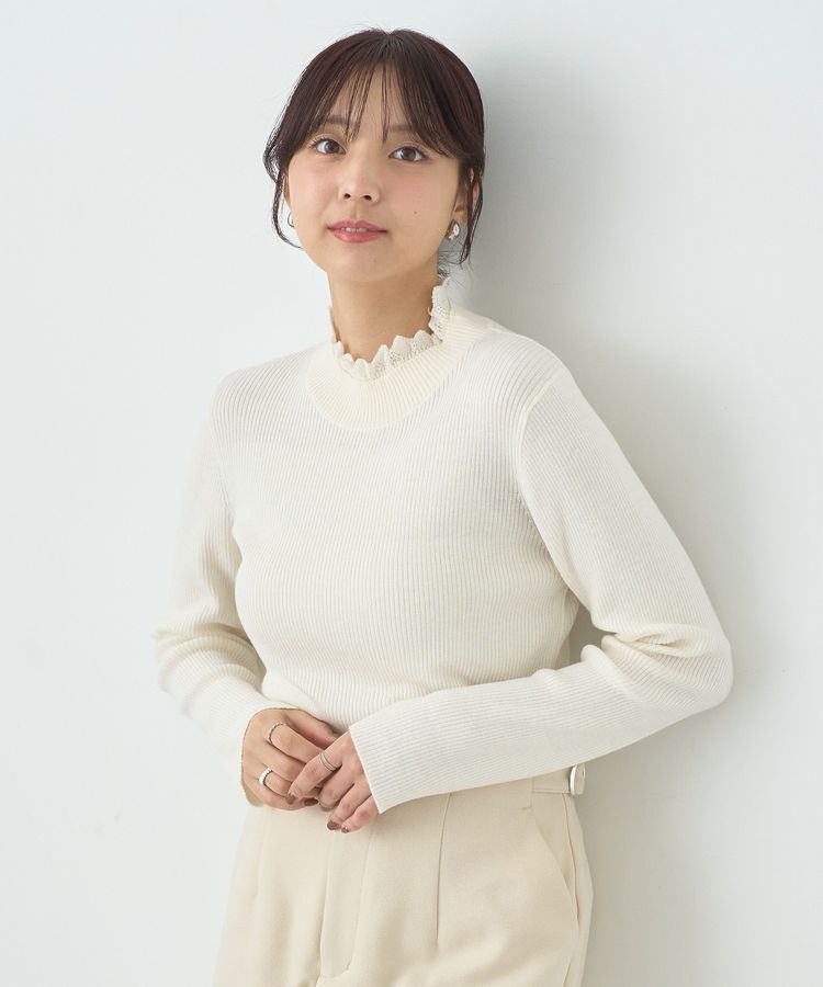 earth music&ecology「レーシーハイネックリブプルオーバー」|ニット・セーター|Ivory